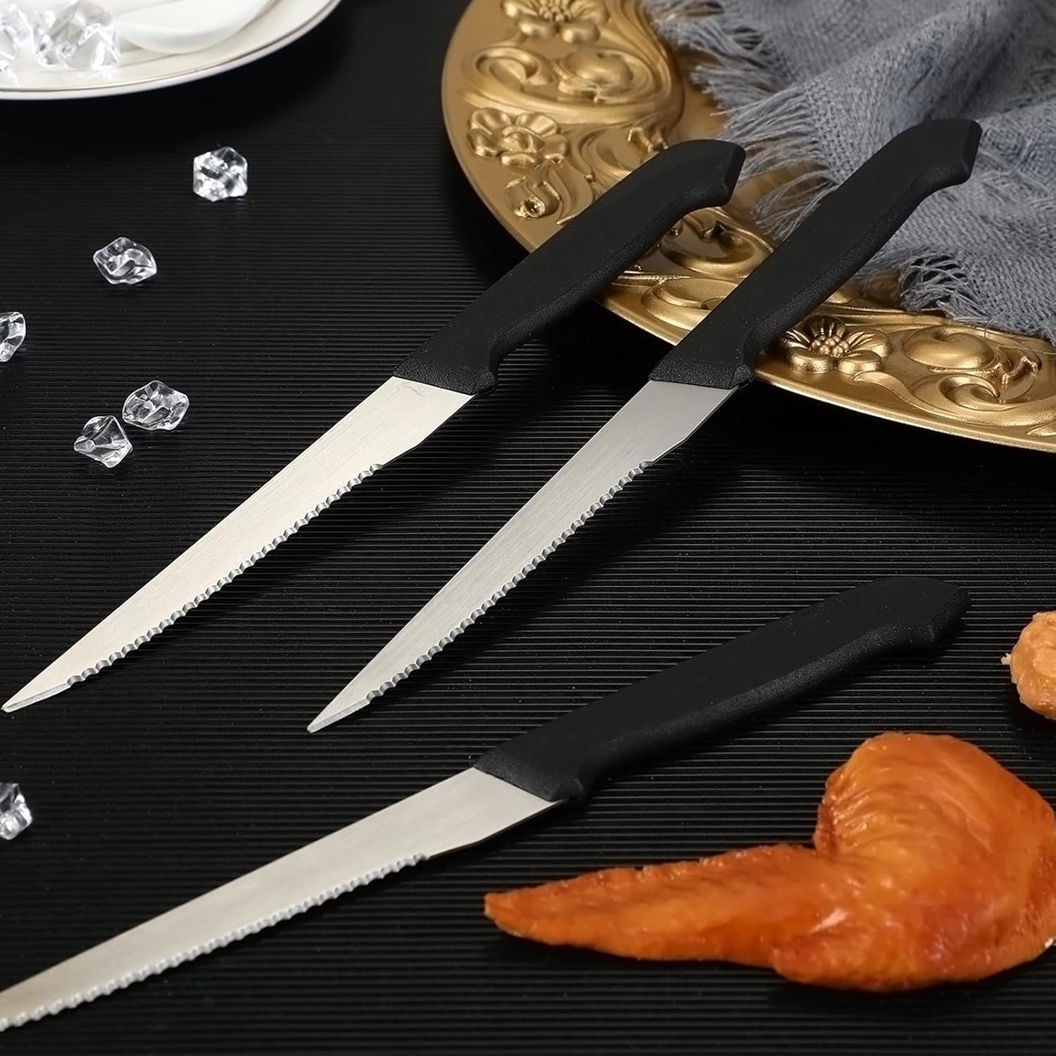 Therwen 100 Pieces Serrated Edge Pointed Tip Steak Knives Stainless Steel Steak Knife with Serrated Edge 8.8 Inch For Kitchen Restaurant Tableware Camping