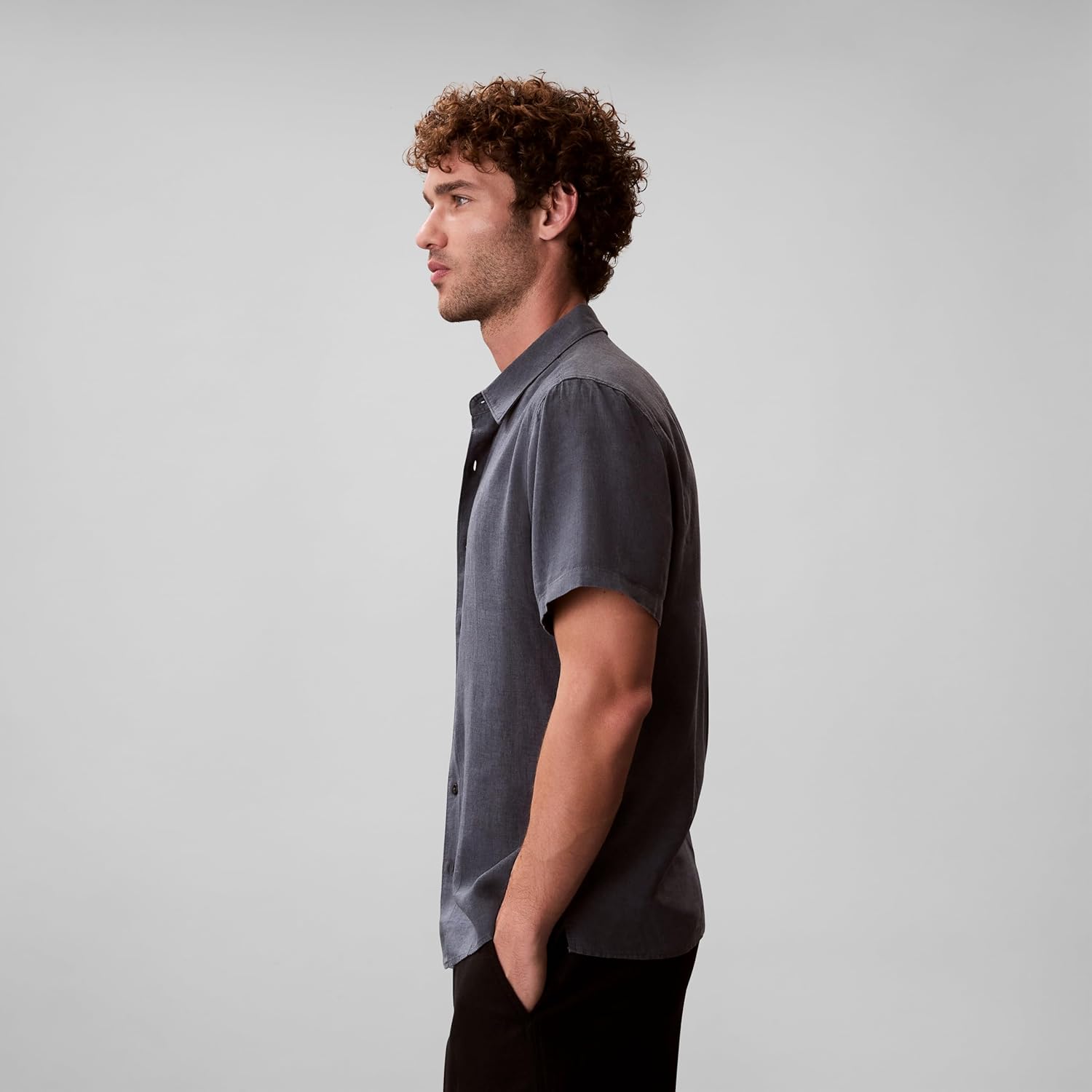 Calvin Klein Men's Short Sleeve Linen Classic Shirt