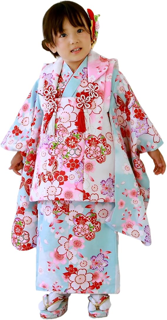 Amazon Co Jp 76 水色地に桜と蝶 被布 白 七五三 着物 3歳 女の子 被布着物7点セット 服 ファッション小物