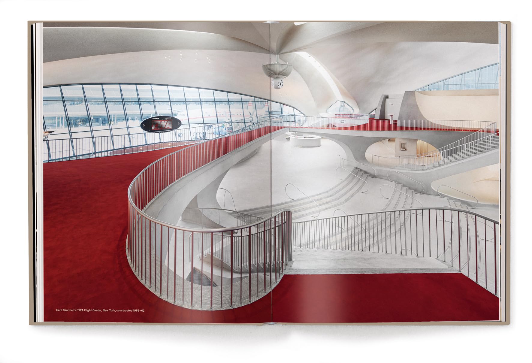 Space Age Design: Icons of the Movement
