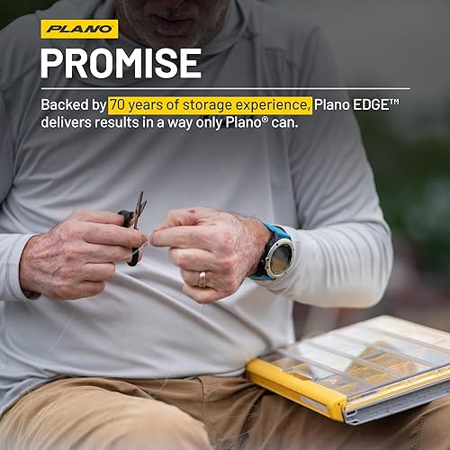 Miniatura 33 de Plano Edge 3700 - Caja de almacenamiento vertical de cebo y cebo espía, gris y amarillo, soporta hasta 52 cebos verticales, caja organizadora