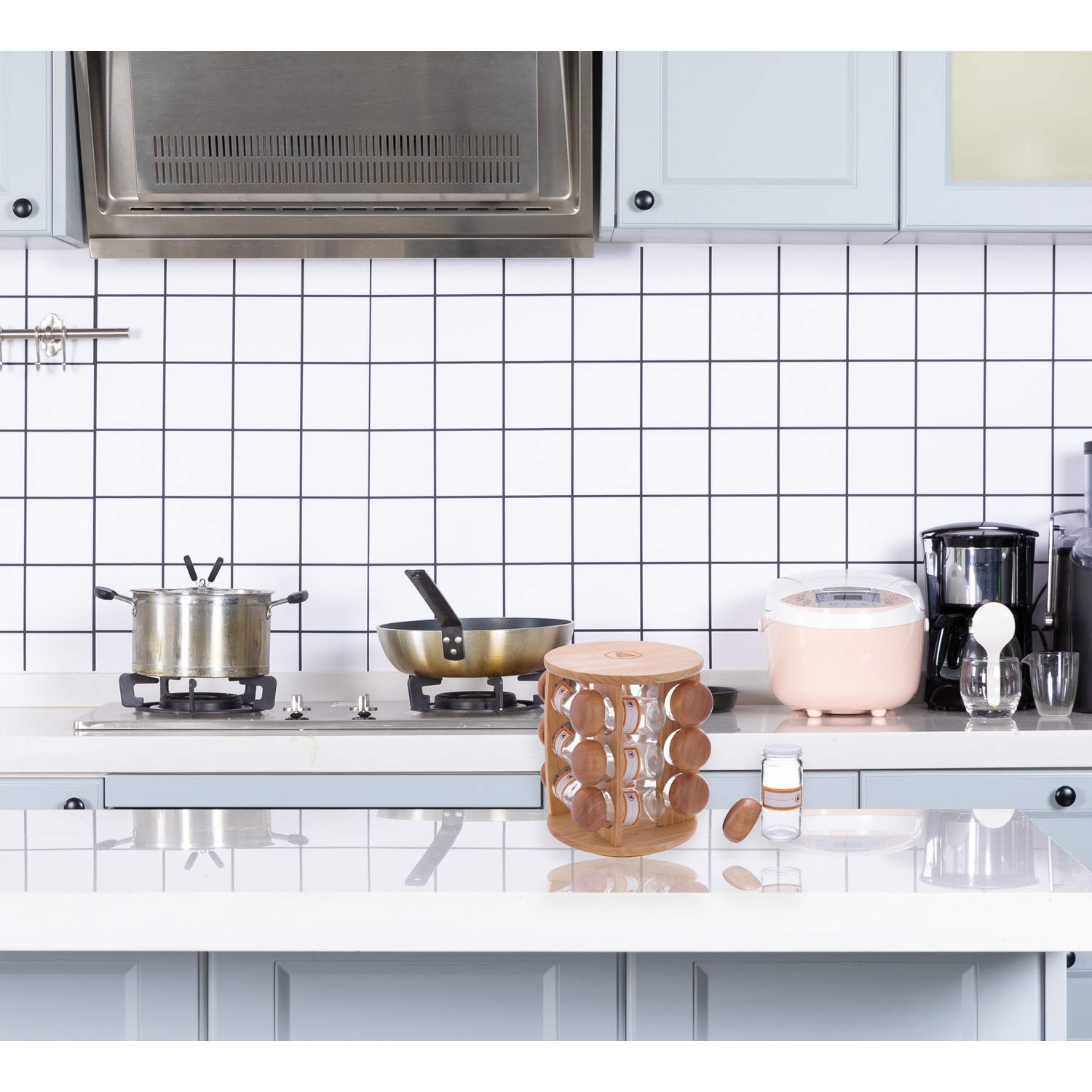 LAGUIOLE - Distributeur d'Epices - Etagère de 12 Pots en Verre- RangementsTransparents à Herbes - Couvercle Bois - 10 cl
