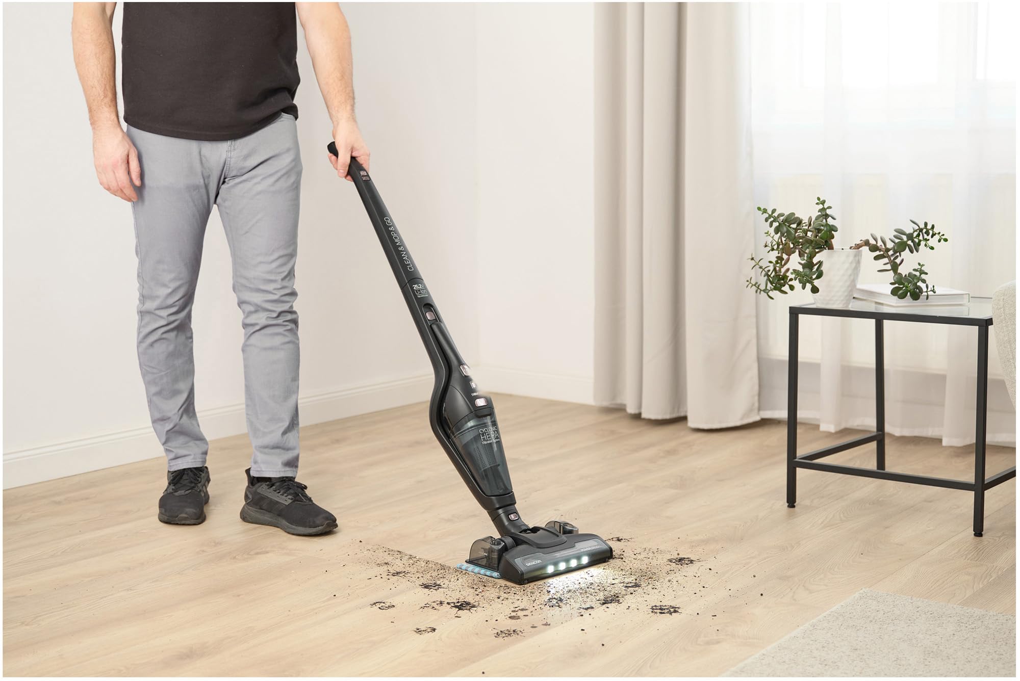 Sencor Odkurzacz pionowy 4w1 SVC 0675BK z mopem, czarny