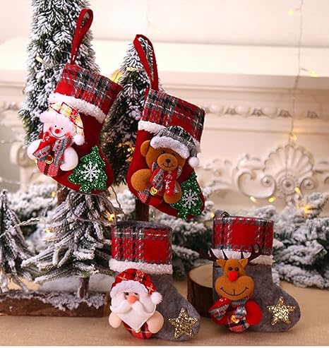 Amazon クリスマス 靴下 クリスマスぬいぐるみの装飾品 かわいい クリスマスツリーの装飾 おもちゃ 4点入り サンタ人形 クリスマス 子供ギフト クリスマス ツリーペンダント 雪だまる サンタクロース エルク クマ Christmas Decorations クリスマスツリー パーティー