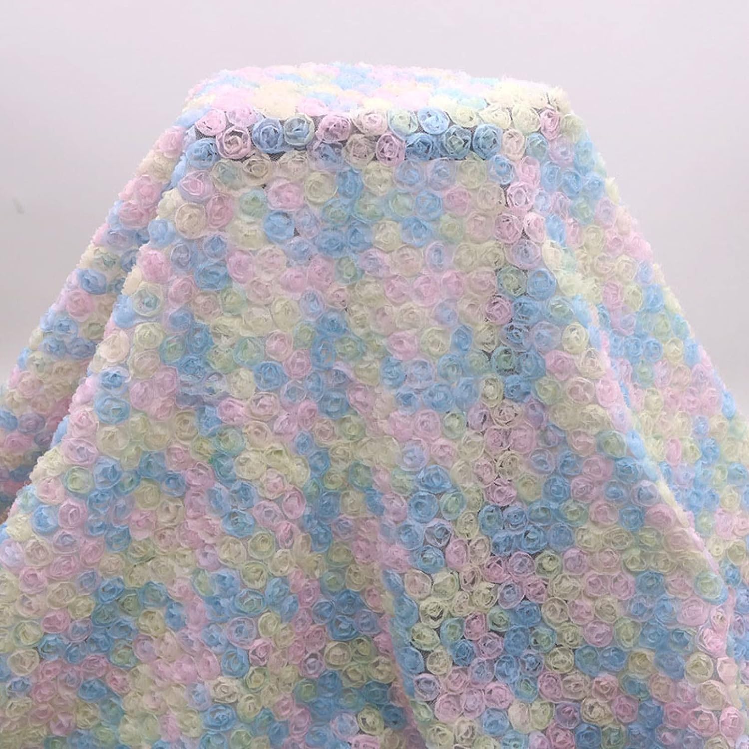 Tissu de tulle en organza floral brodé polyester