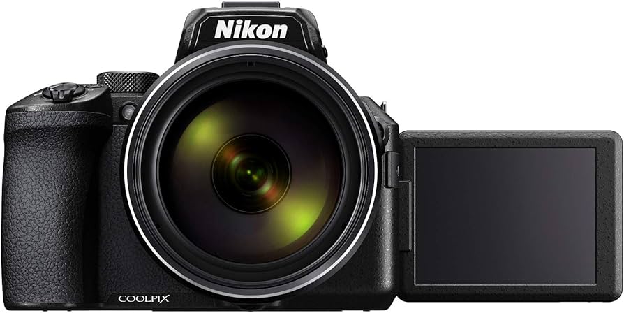 Amazon Canada: Nikon COOLPIX P950 (International Model)