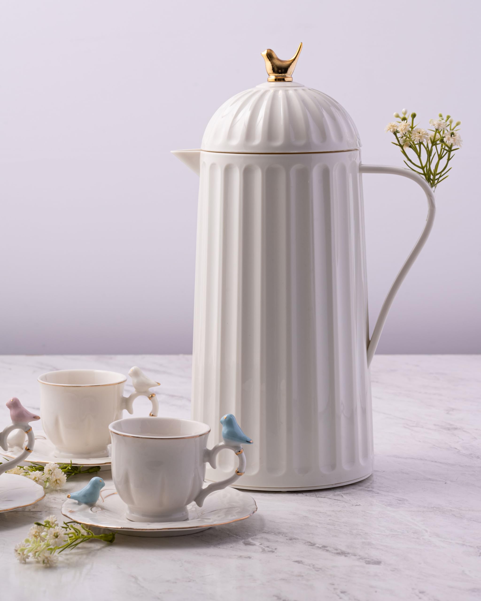 WOLFF White Bird Thermo-Kaffeekaraffe, außen aus Kunststoff mit Glasfutter, isolierter Getränkespender für heiße und kalte Getränke, Thermosflasche für Tee, Wasserkrug – Weiß, 1 l