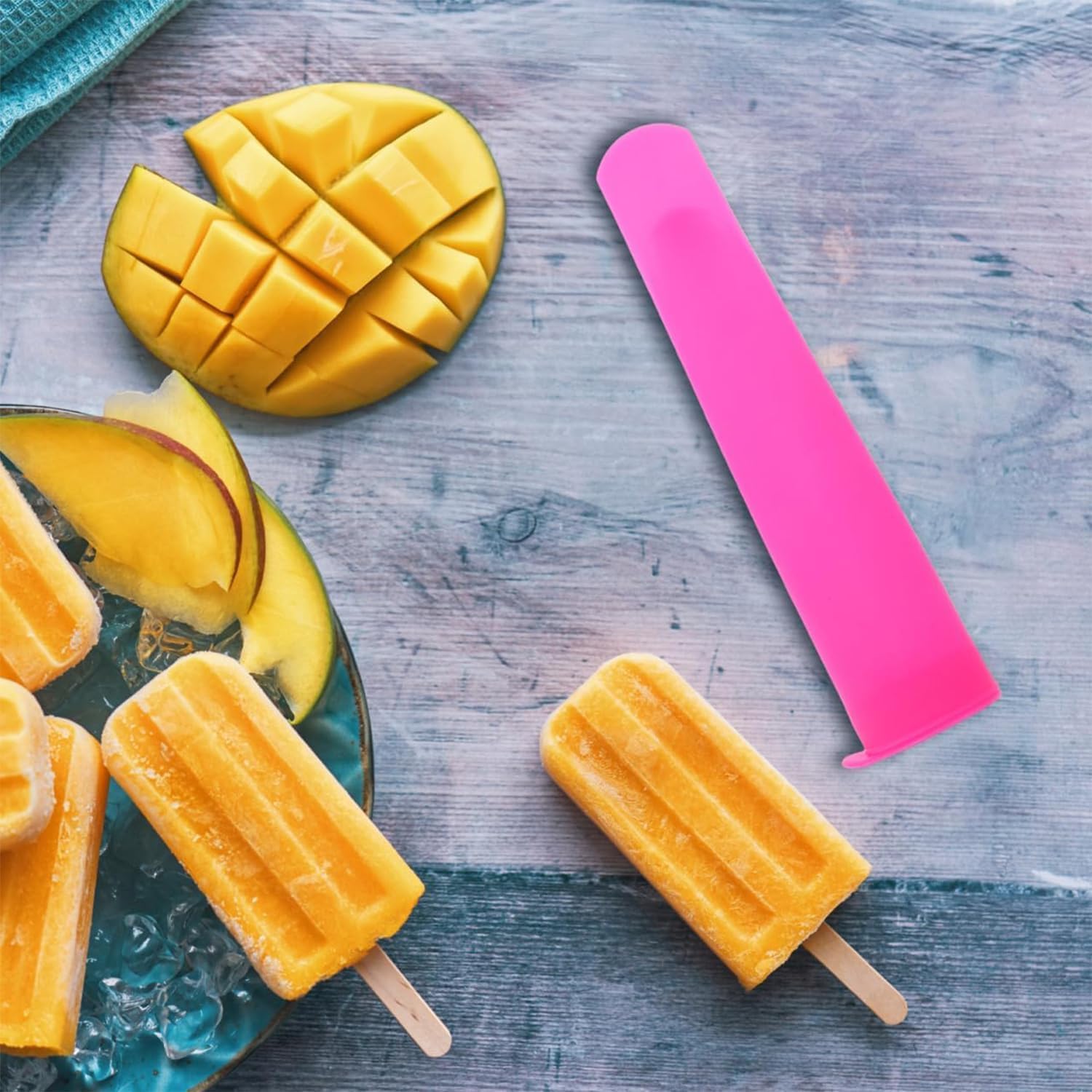 Juego de 8 moldes para helados con palos, moldes reutilizables de silicona sin BPA para una fácil limpieza y uso doméstico