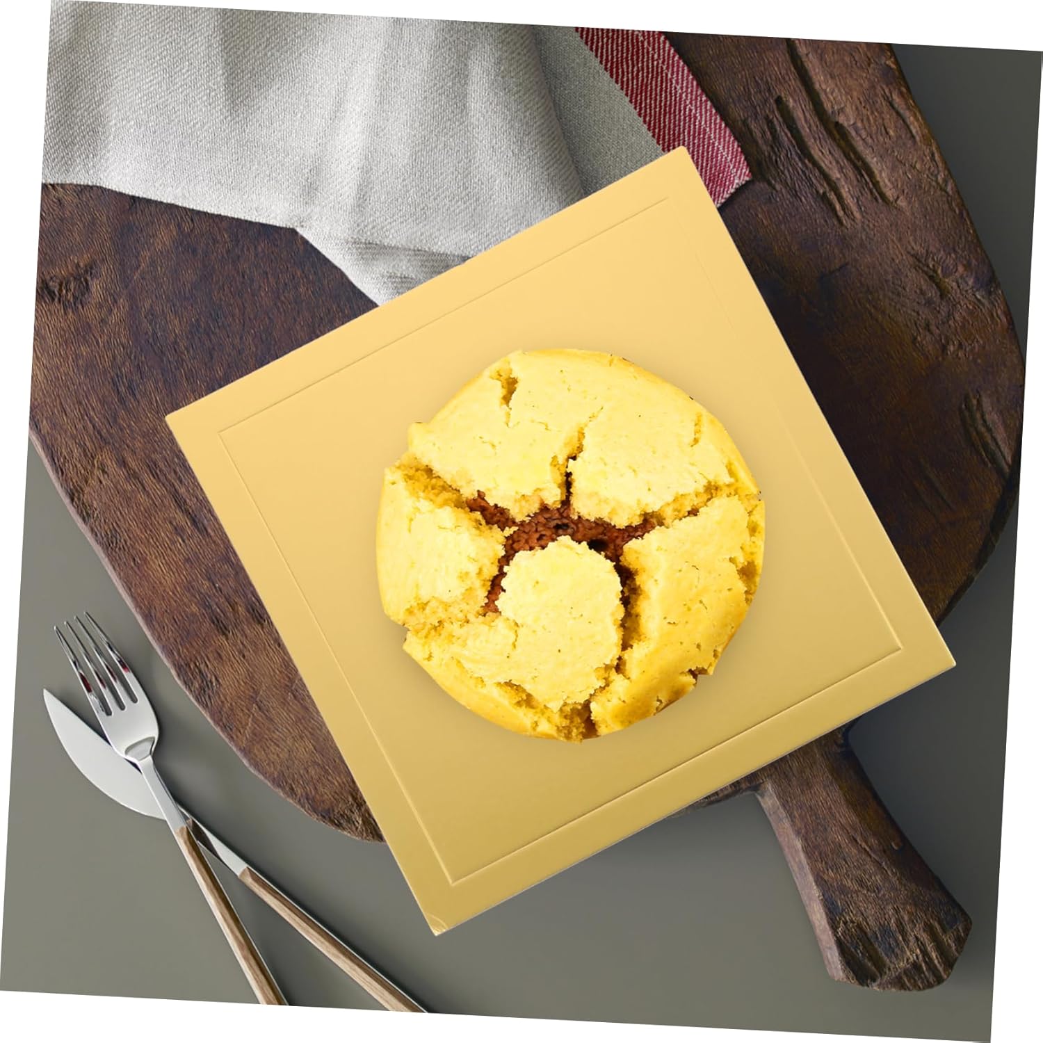 10pcs Square Cake Base Trays Sturdy Cardboard Cake Boards for Baking for Weddings Birthdays and Dessert Displays Lightweight and Smooth Edges