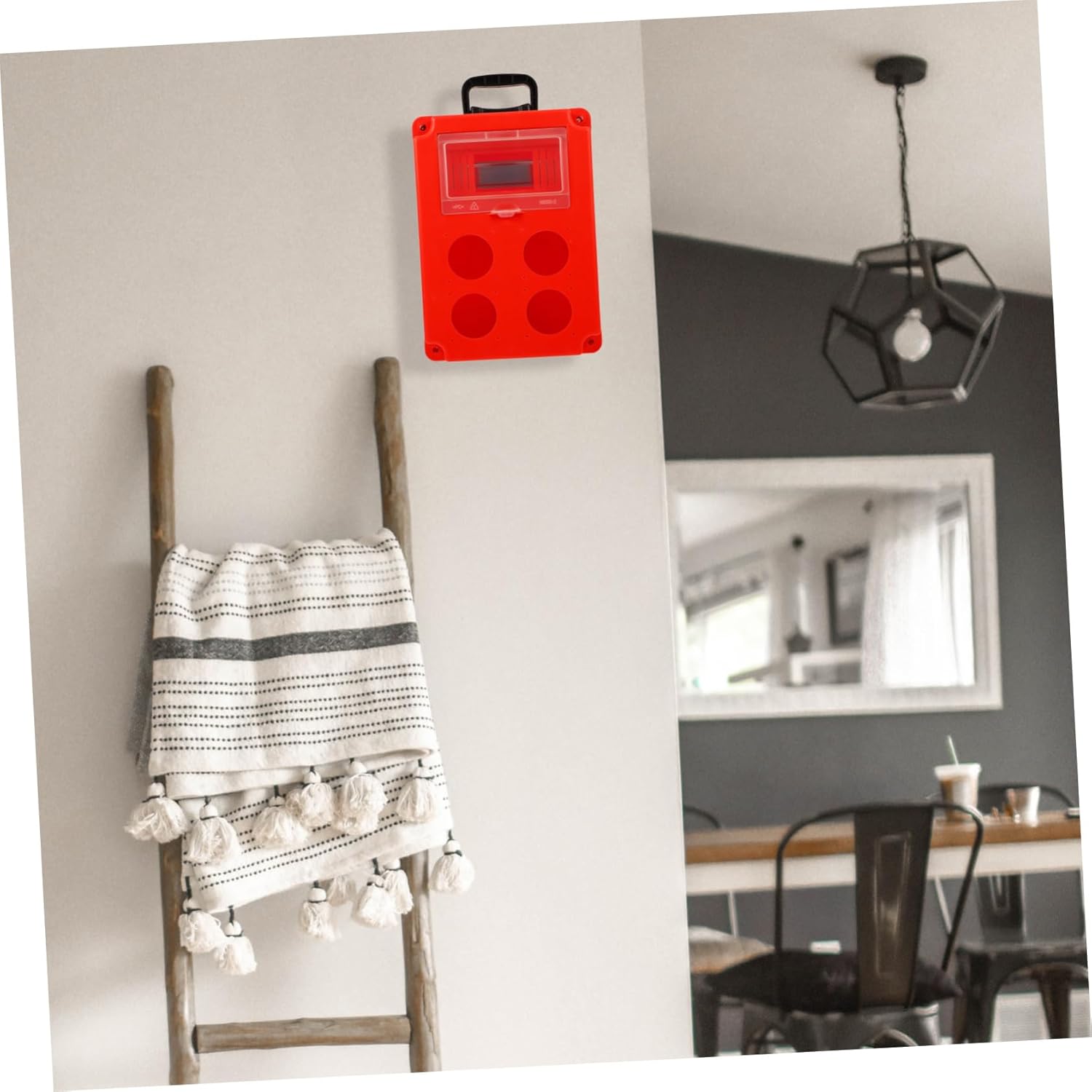 Uonlytech Outdoor Electrical Box Circuit Breaker Protection Durable Plastic Distribution Box