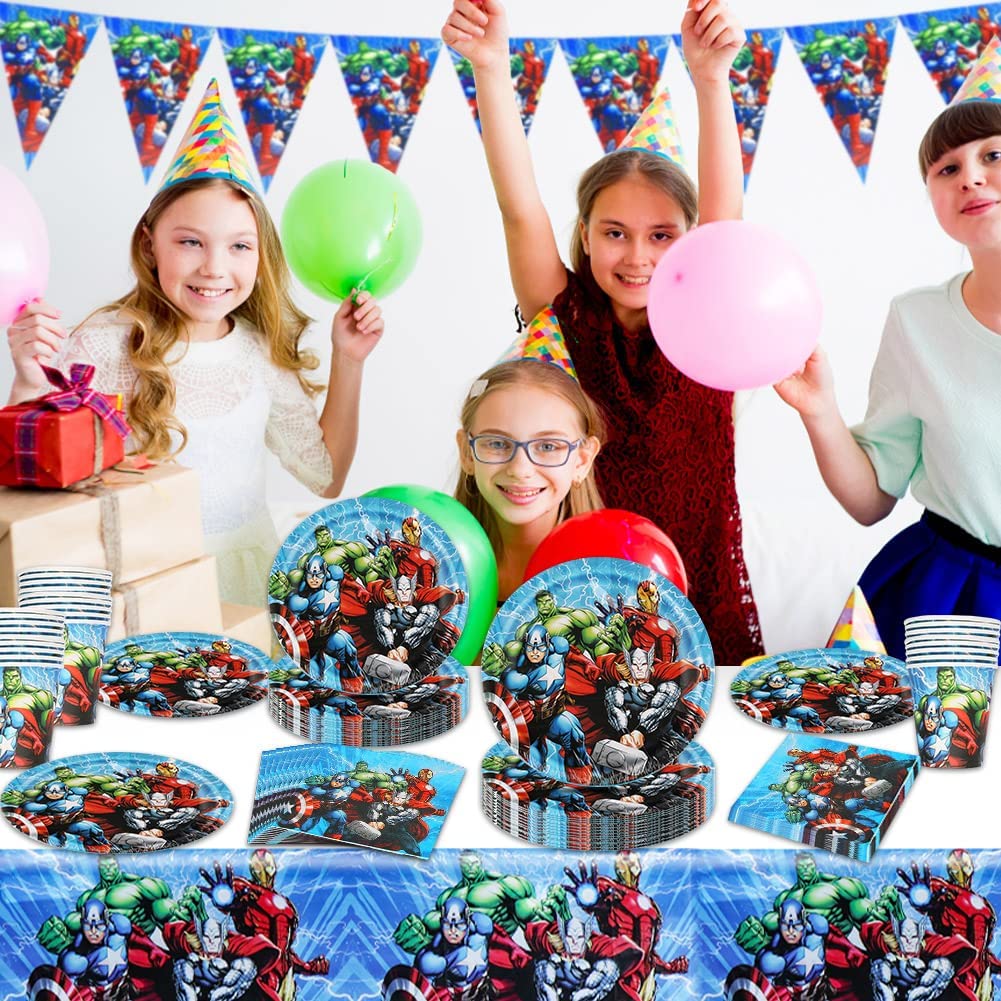 PHOGARY 93PCS Forniture per Feste di Calcio Set di Stoviglie Servire 16, Include Piatti da Calcio, Tovaglioli, Cannucce, Tazze, per Decorazioni Compleanno Calcio per Bambini