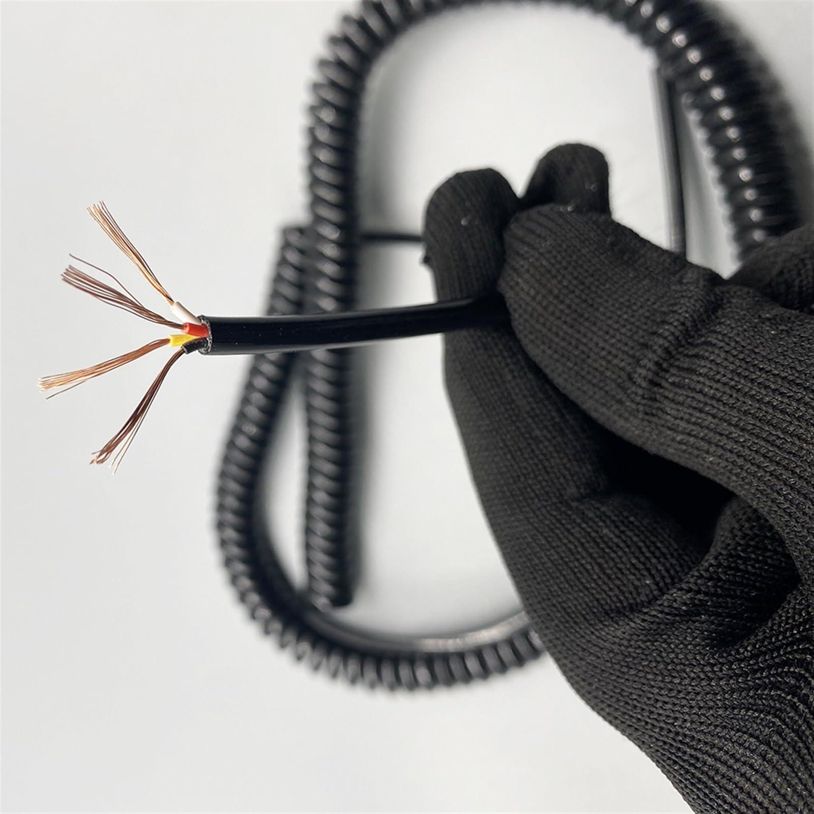 Kable spiralne elastyczne, 70 szt. Zwijany przewód zasilający 24AWG Czysty rdzeń miedziany 4-żyłowy kabel Przedłużająca sprężyna rozciągająca Zwijana cewka(Stretch 1.25 Meters)