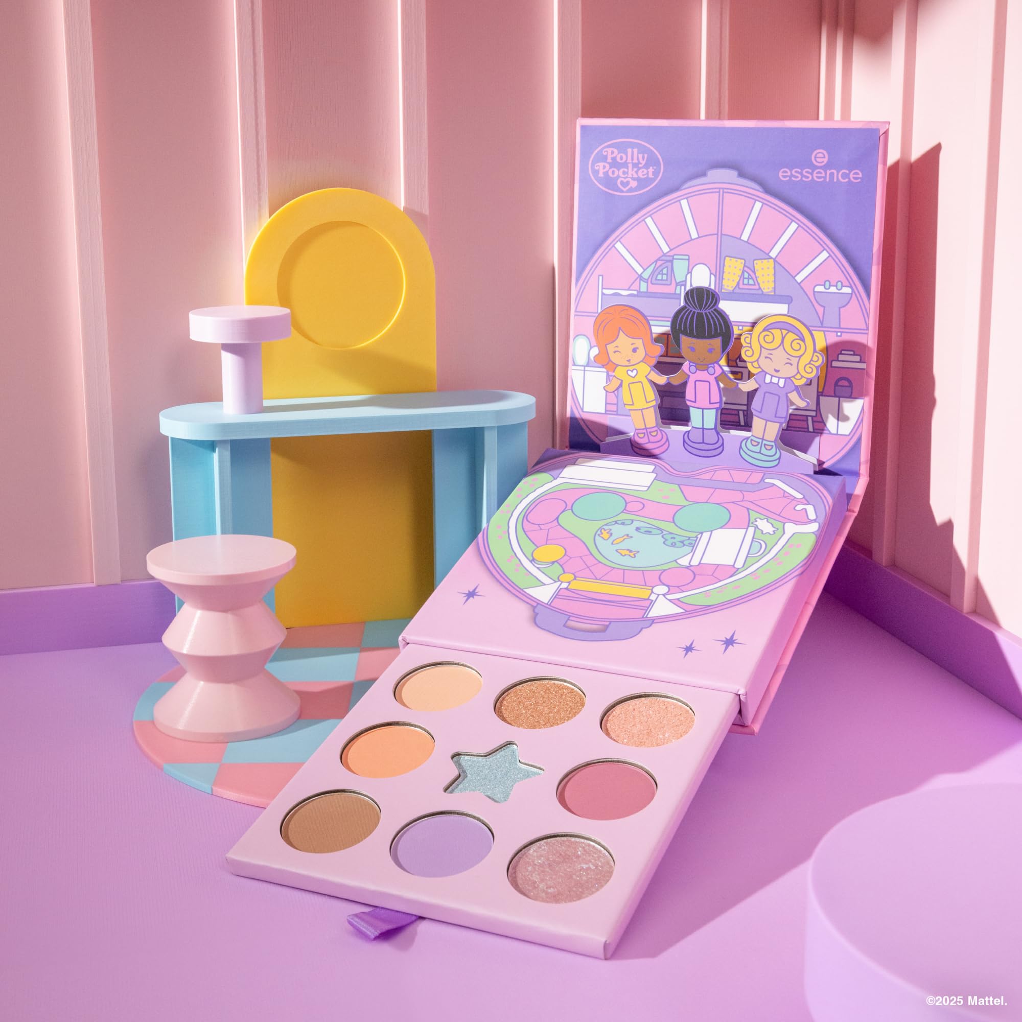 essence Polly Pocket eyeshadow palette palette de fards à paupières, chatoyant, intense en couleurs, mat (7.4g)