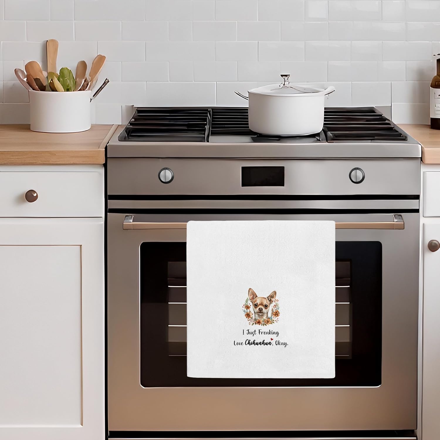 Chihuahua Hand Towels Gifts - Chihuahua Lovers Gifts, Dog Kitchen Decor, I Just Freaking Love Chihuahua Okay Hand Towels Dishcloth for Bathroom Kitchen Decorative, 16x24 Inch - Image 3