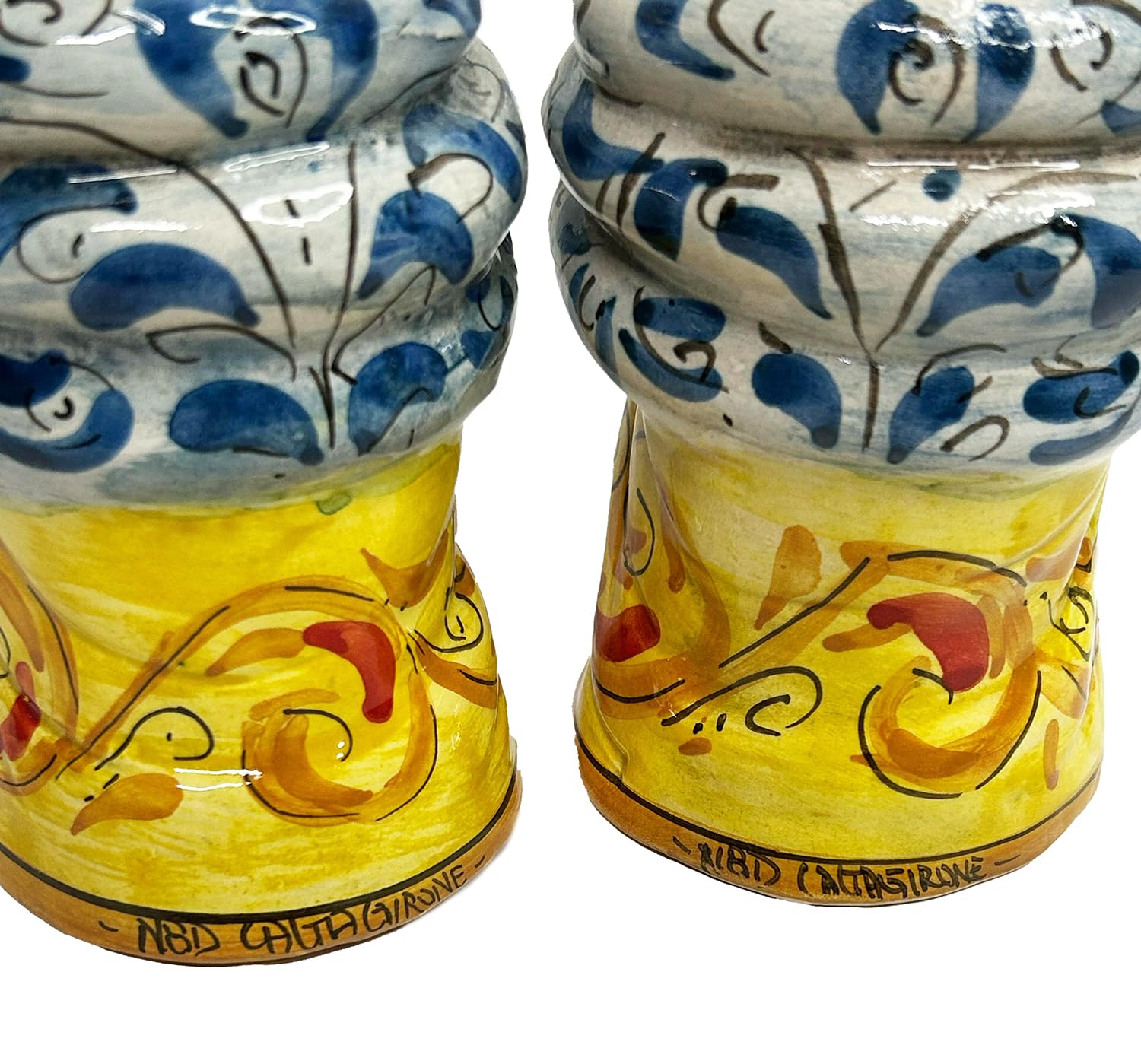 Par de cabezas de moro de cerámica siciliana de Caltagirone hechas a mano por los alfareros de Caltagirone