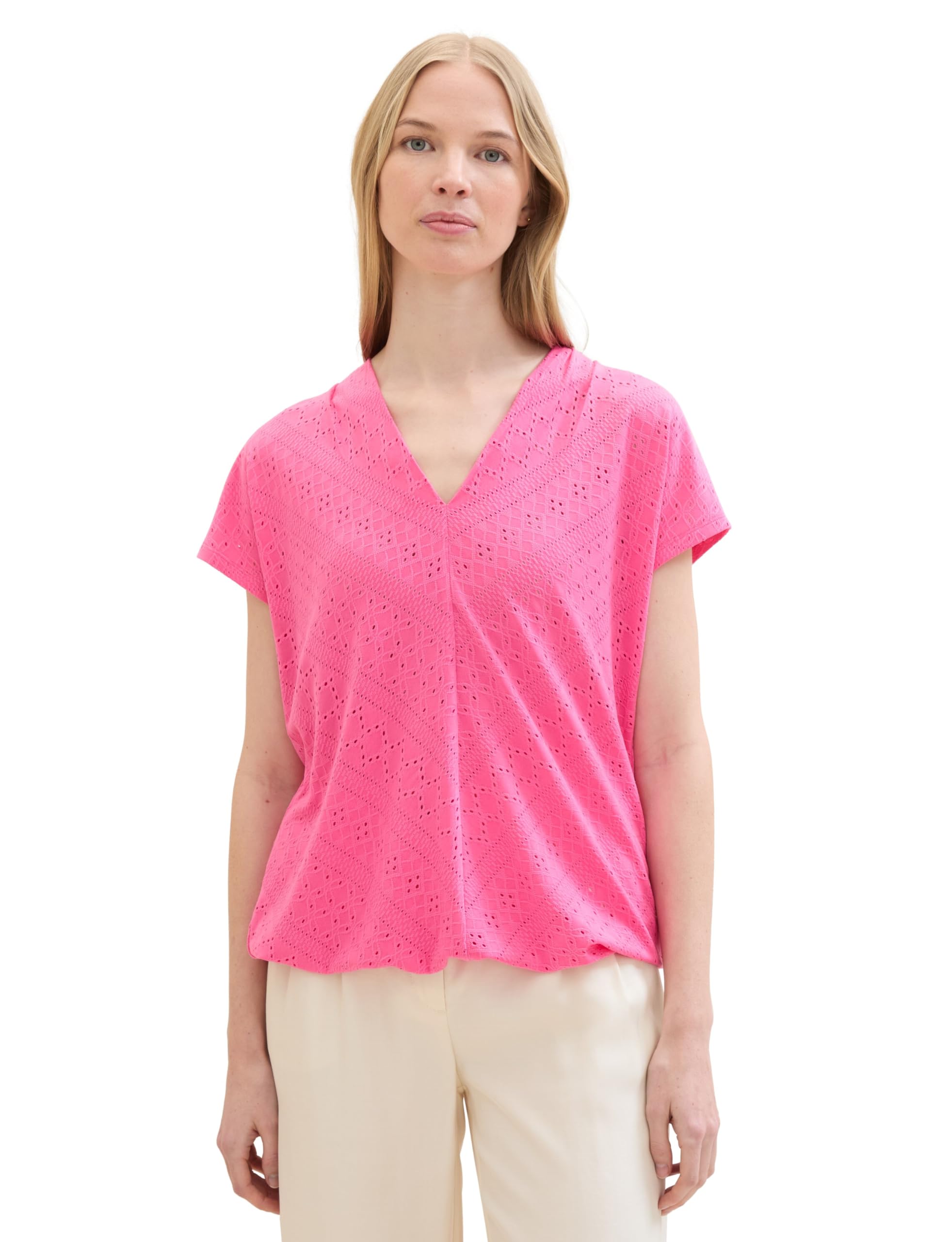 TOM TAILOR Damen Basic Shirt-Bluse mit Lochstickerei-Details, Regular Fit, V-Ausschnitt, 63 cm Rückenlänge, Kurzärmlig, 10315, Größe M