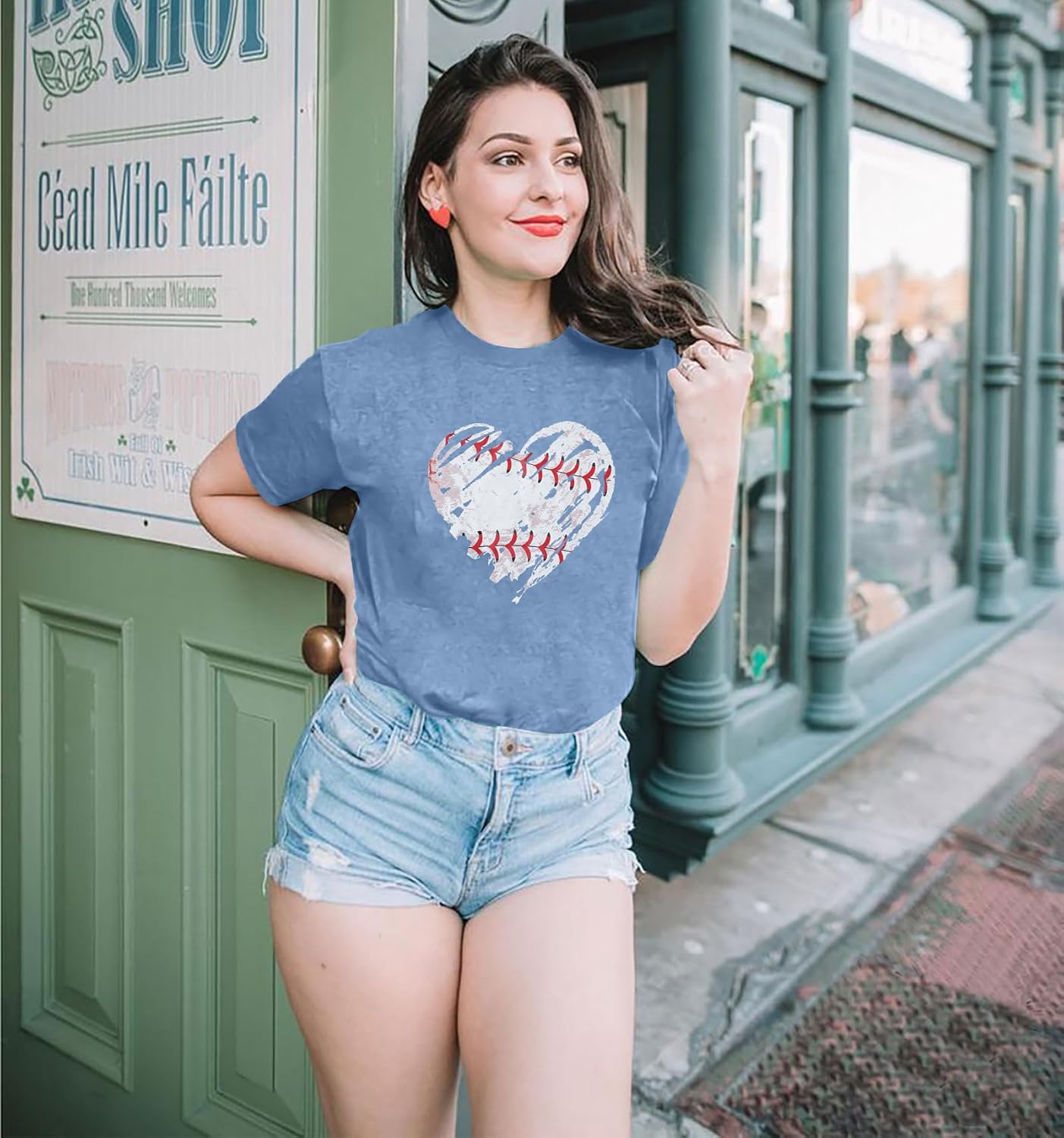 Baseball Shirts Women Baseball Mom Tshirt Baseball Heart Graphic Tee Game Day Gifts Funny Short Sleeve Tops - Image 4