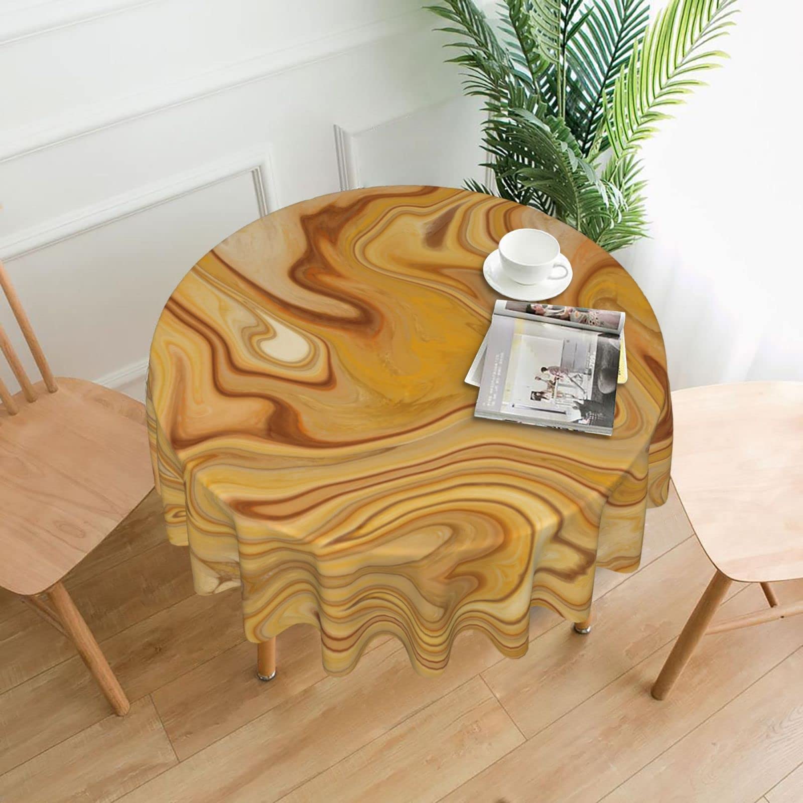 Nappe ronde en marbre infroissable et lavable : finissez-en avec les plis sur la table