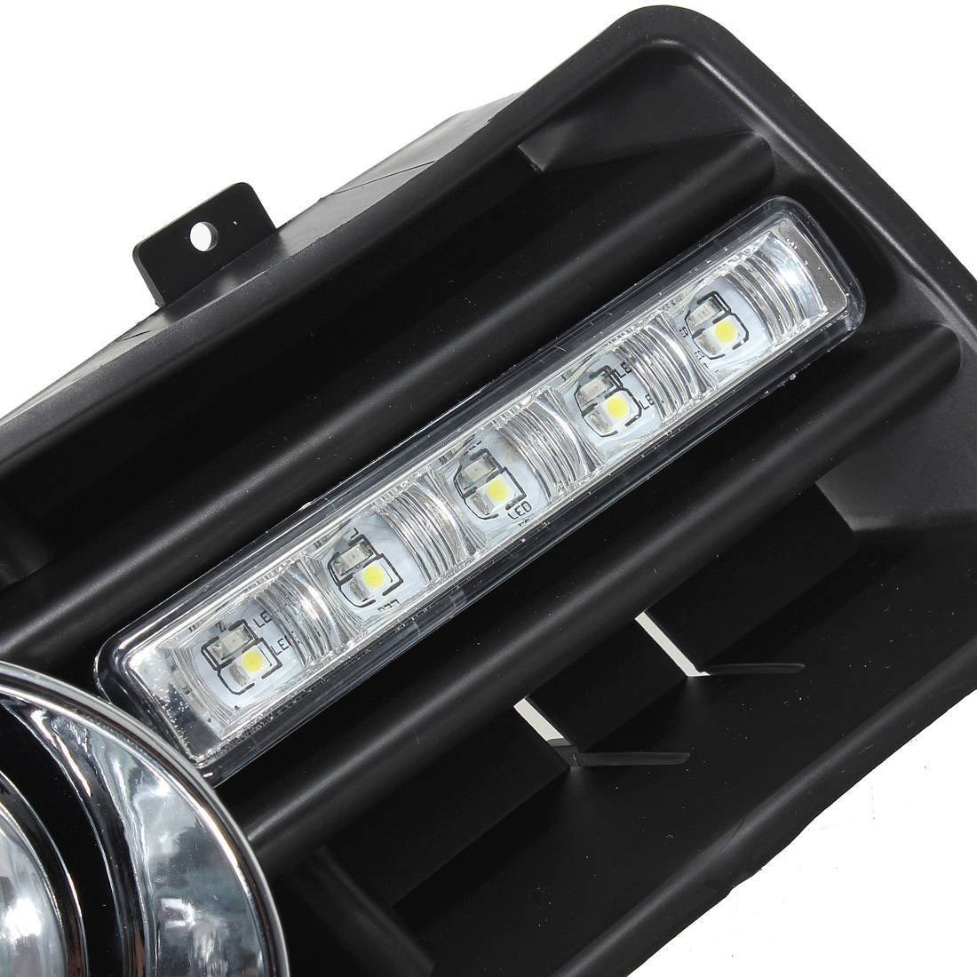 QAQMHVCVB Cache Antibrouillard pour Peugeot 307 Pare-Chocs Avant Gauche Droite Chromés pour Feux Antibrouillard Cadre De Lampe Garniture De Décoration 2 Pièces Grille Phare Antibrouillard Avant