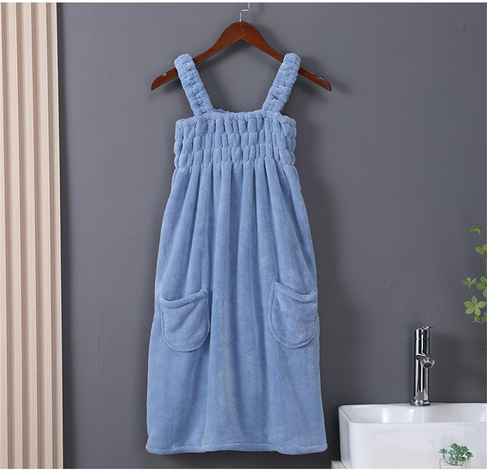 ladies towel dress Sauna Wrap Dress, Straps & Pocket - White | S/M It features a secure velcro closure with an integrated elastic band for adjustable fitting PURFUN Girls Soft Bath Towel
