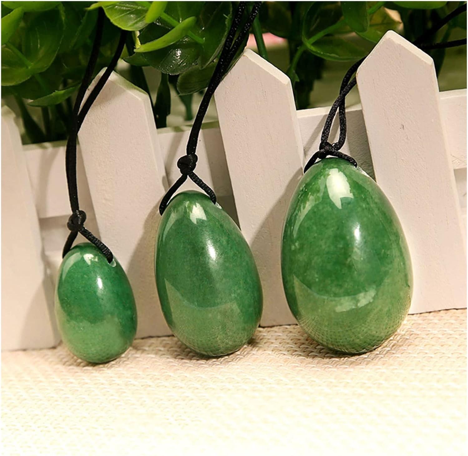 2022 Good light Jade Egg Set Powder Crystal Dongling Jade Massage Ball