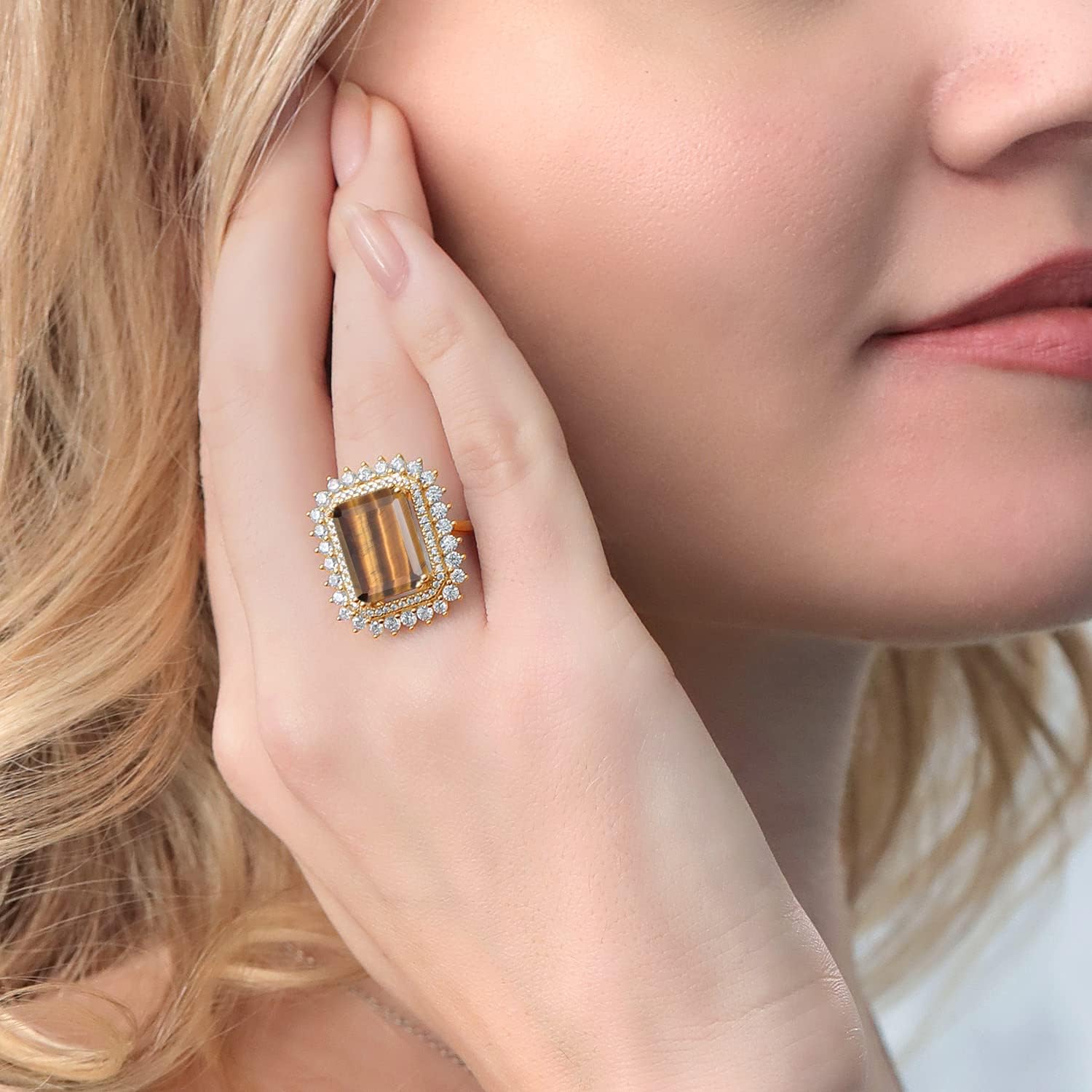 Gem Stone King Gemstone Birthstone Halo Ring For Women | 18K Yellow Gold Plated Silver | Emerald Cut 14X10MM | Wedding Anniversary Promise Statement Ring | Available In Size 5, 6, 7, 8, 9