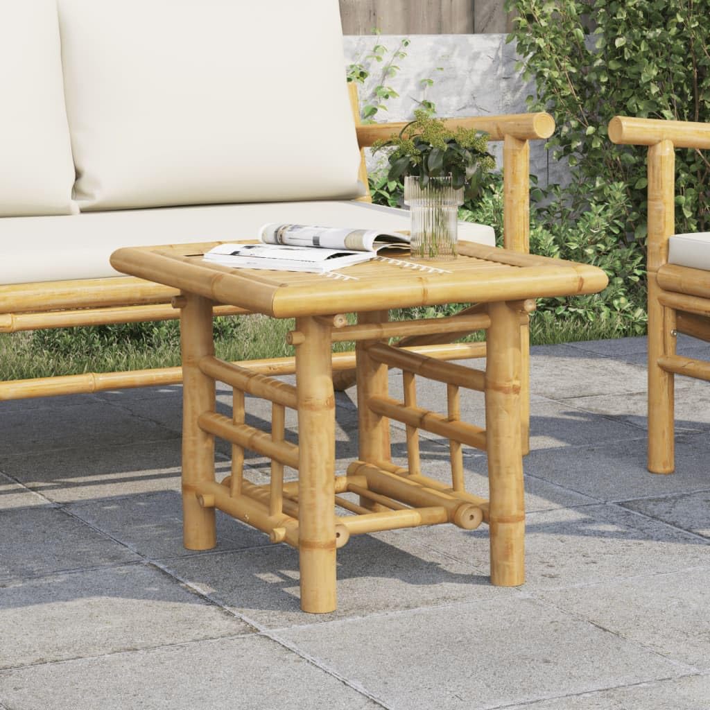 Mesa auxiliar de bambú con estante, tablero de mesa estable y diseño de listones para interior y exterior, resistente al agua y duradero