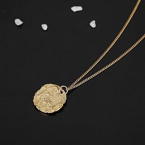 Collier Pendentif Panier De Pique-nique Doré - Longueur 18 Pouces (environ 46 Cm), Occasion