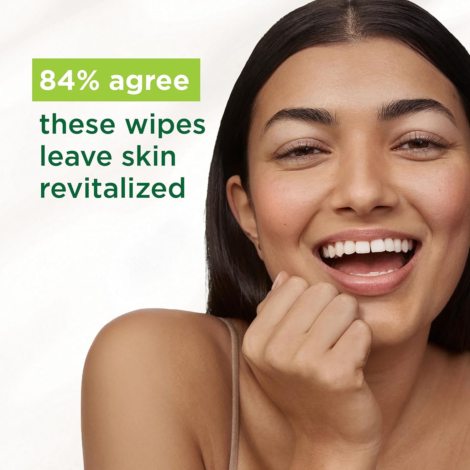 Simple Kind To Skin Micellar Makeup Remover Wipes - Face Wipes Instantly Remove Waterproof Makeup - Enriched with Vitamin B5 and E - Vegan - 4 pc