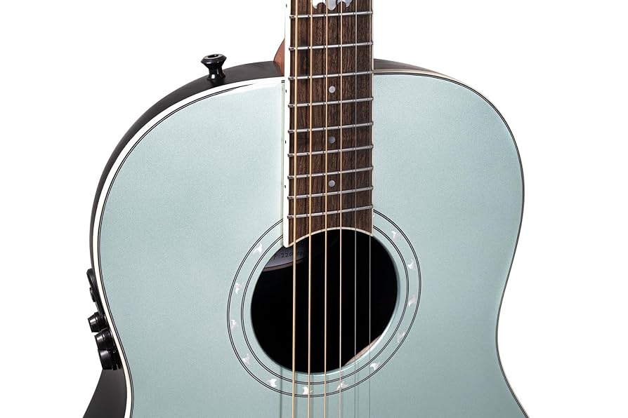 ギター Ovation ULTRA Ovation Ultra: a successful revival - Guitar Show