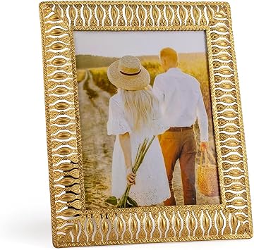 OKSQW Antique Retro Picture Frame Vintage Picture Frames 5 x 7 Gold Edge Photo Frame Gallery Wall Hanging Tabletop Display for Home Decor Wedding Baby Family Portraits Home Office Decor