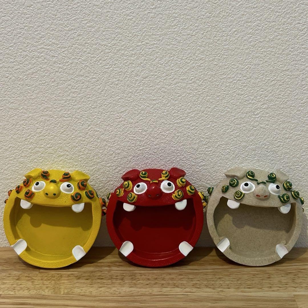 沖縄シーサー灰皿など５点セット Amazon.co.jp: 沖縄 魔除け シーサー 灰皿 3点セット : ファッション