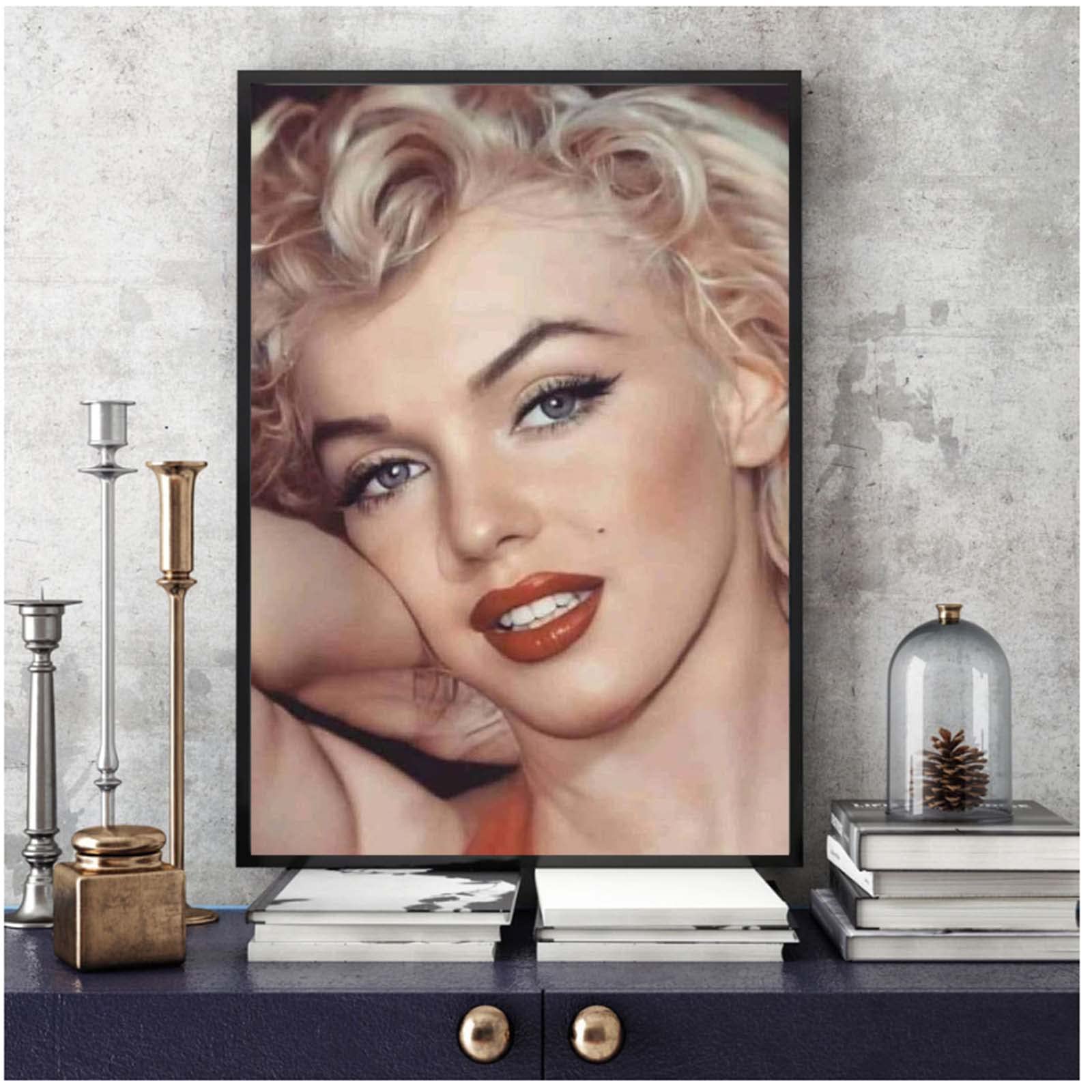 Amazon.co.jp: セクシーマリリンモンロークラシックなポーズポスター