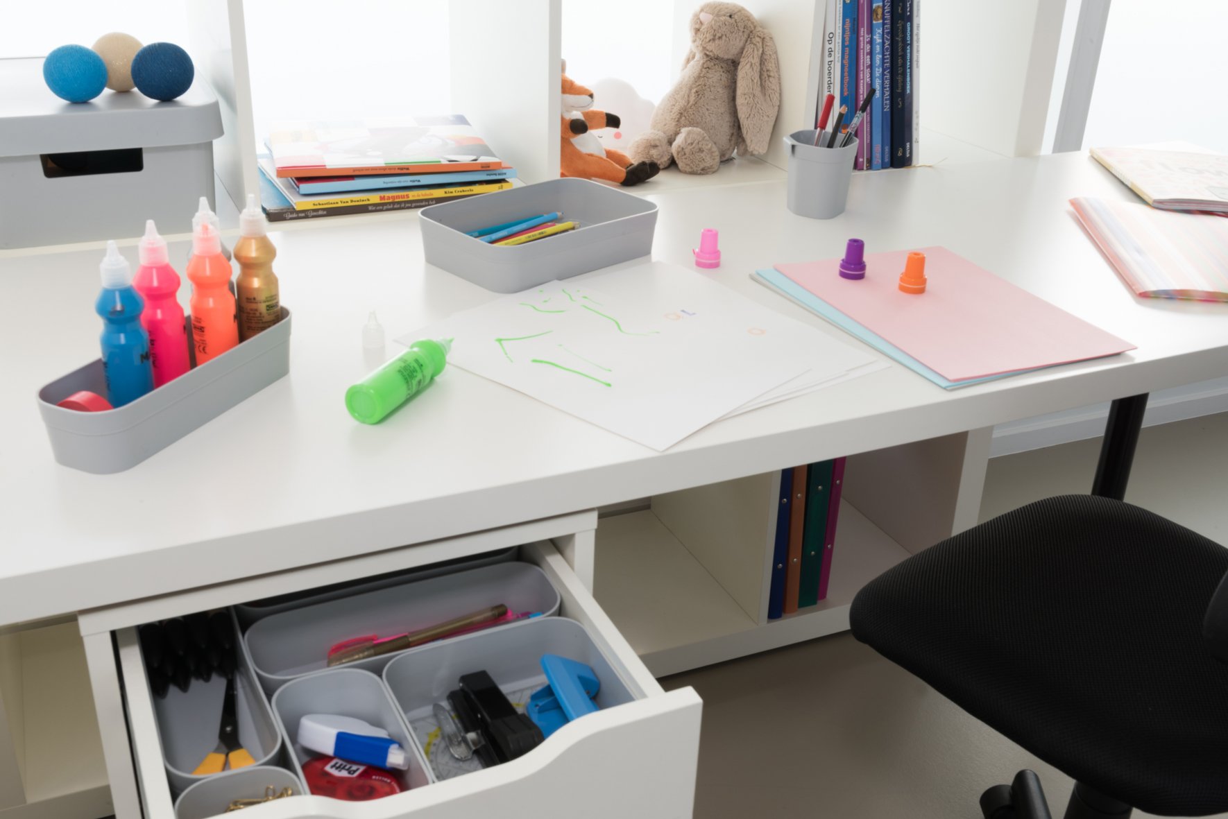 Curver 04752-099-00 Infinity Plastic Storage Box with Lid 36 3 x 27 x 22 2 cm 11 L — view 8