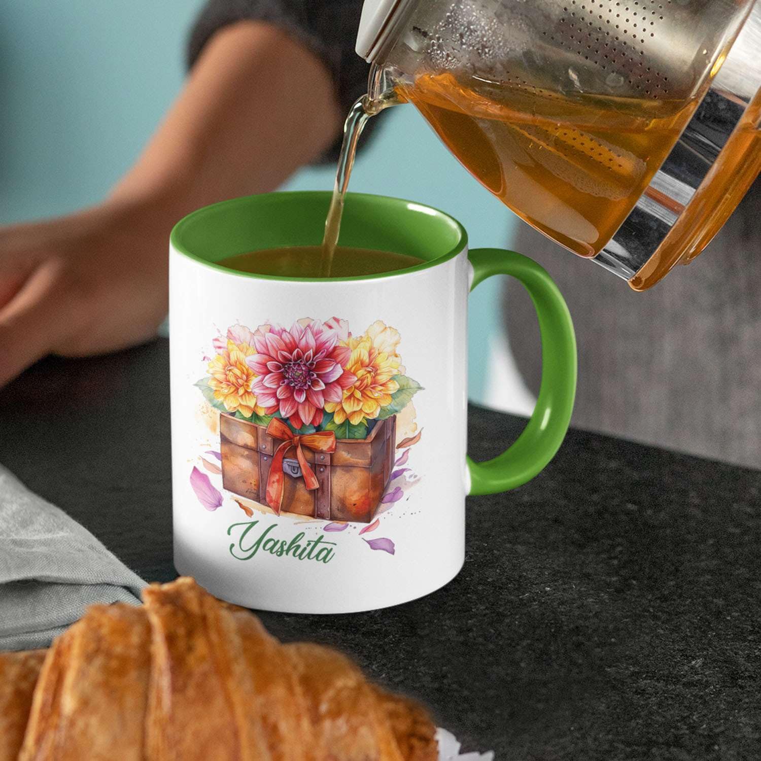 FABGIFT Personalized Dahlia Flower Mug - Custom Name Coffee Cup 11oz Or 15oz