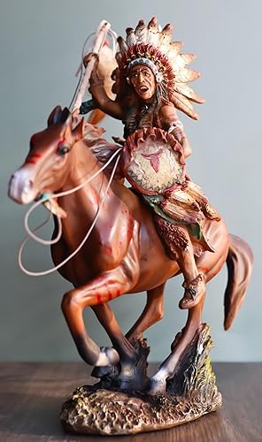 Miniatura 2 de Ebros Tribal Nativo Americano Guerrero jefe indio con gorro de guerra tocado de águila cargando en caballo, estatua de lanza lanzando caballo, 13.25