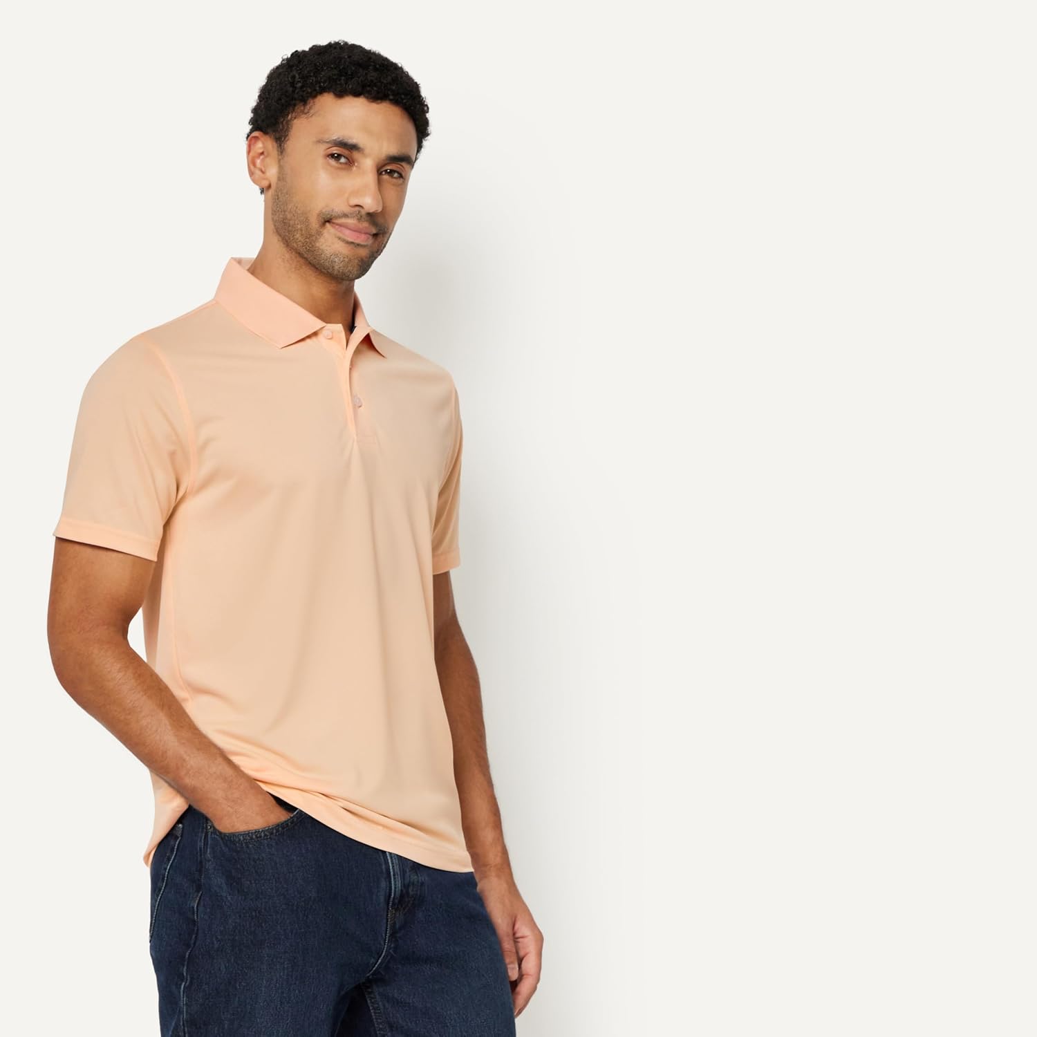 Amazon Essentials Men's Moisture Wicking Golf Polo Shirt, Short Sleeve, Slim-Fit, Quick-Dry