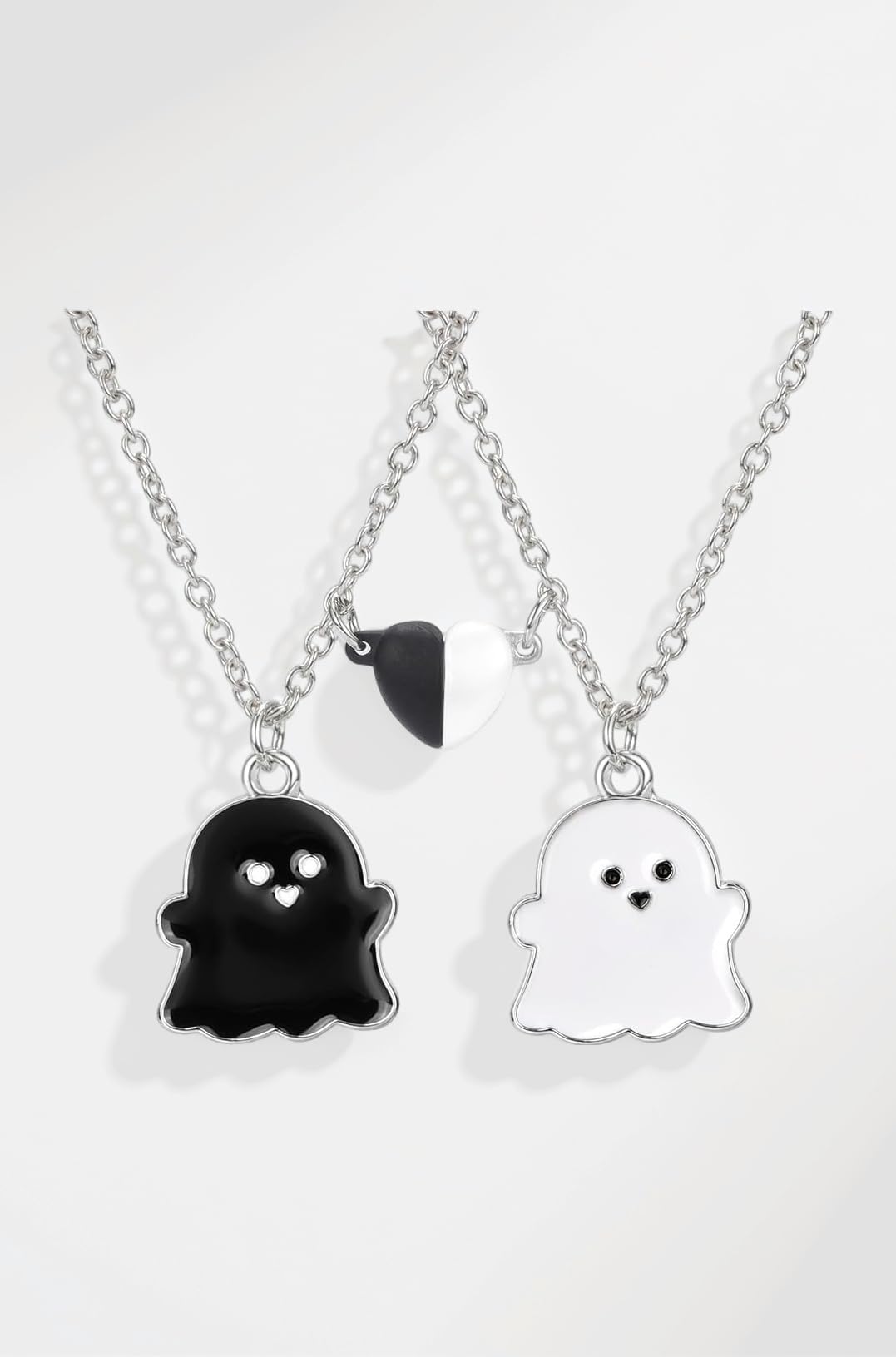 Friendship Necklace, Friendship Couple Necklaces Cartoon Ghost Necklace Black & White Magnetic Heart Charm Kawaii Little Ghost Charm Necklaces, Gifts for Best Friend Girl