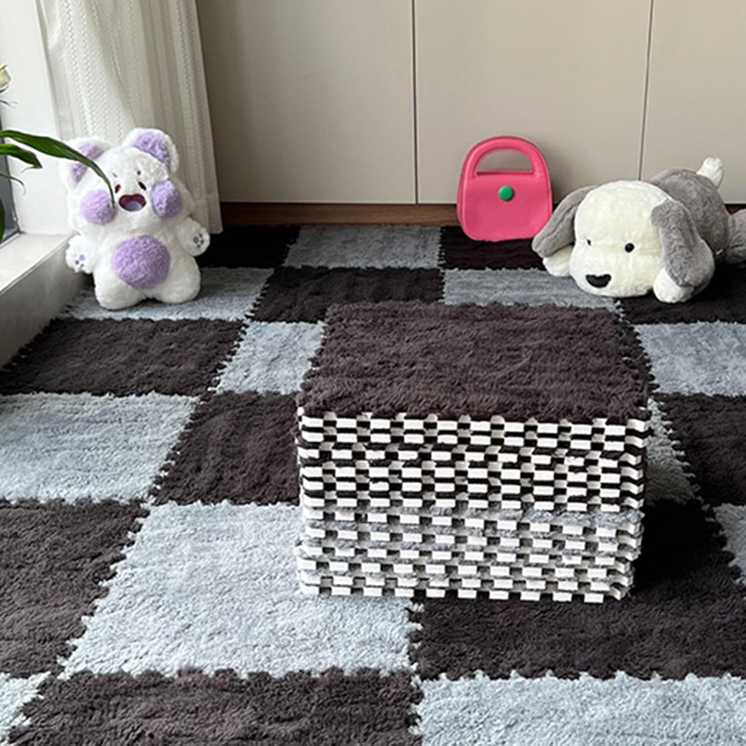 Plush Mosaic Mat, 20 Pieces Foam Interlocking Puzzle Mat, Soft Fluffy Tile Mat, Non-Slip Square Climbing Mat (Black+Gray)