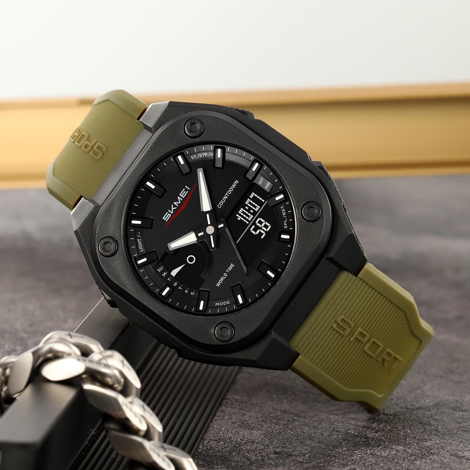 Montre de sport multifonctionnelle étanche style militaire sport extérieur étanche à 50 m avec affichage du jour et minuterie