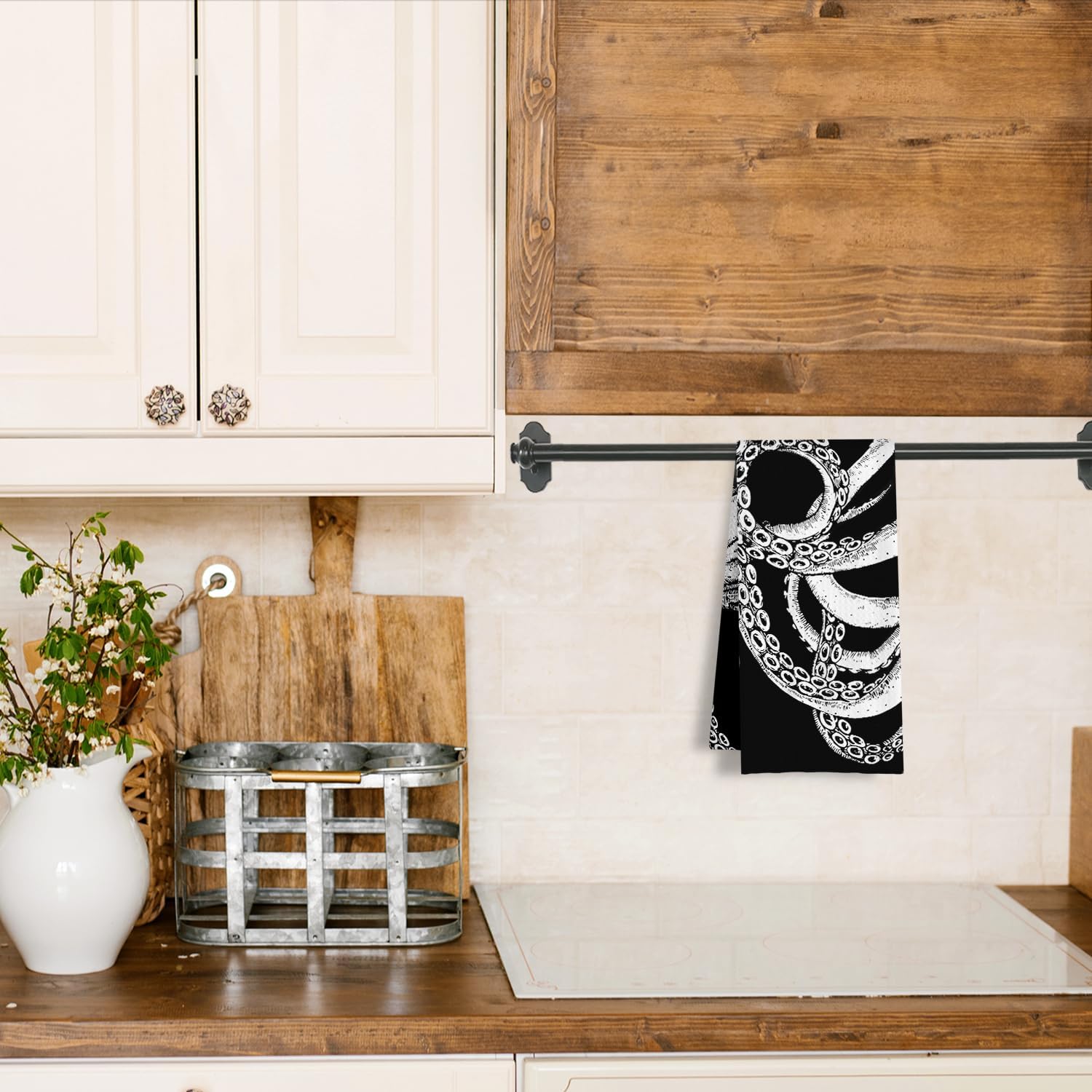 Octopus Coastal Beach Kitchen Towels, Octopus Bathroom Decor,Nautical Dish Tea Towels, Gifts for Beach Lovers Decorative Hand Towel for Bathroom Kitchen, 16x24 Inch - Image 2