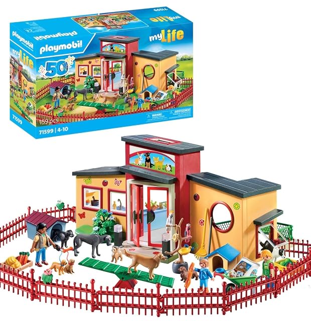 PLAYMOBIL MyLife 71599 Hotel de Mascotas, Gran casa de huéspedes con 10 Animales