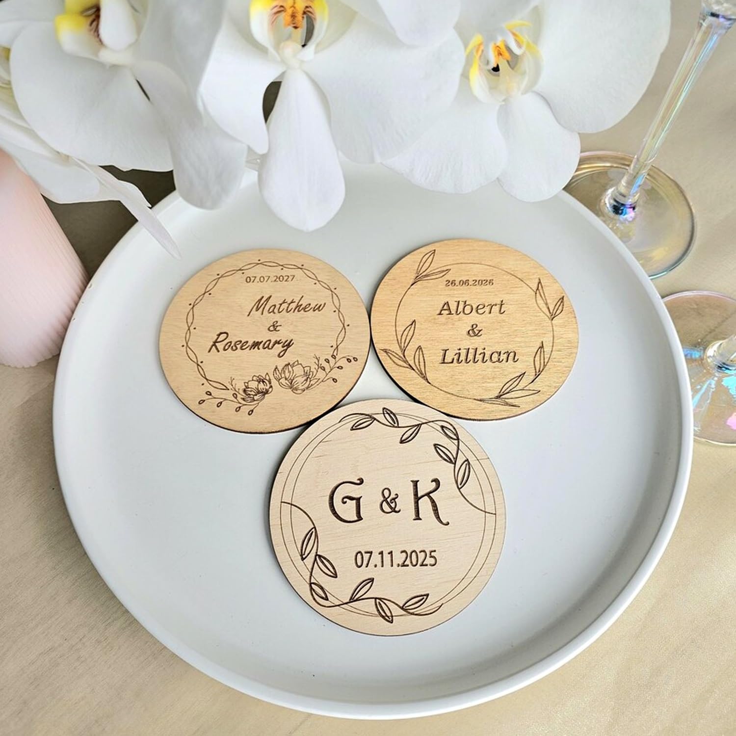 Posavasos De Madera Personalizados, Regalo De Boda, Nombre Personalizado Grabado, Regalo De Inauguración De La Casa, Almohadilla For Taza De Té, Café, Compromiso, Navidad(80pcs)