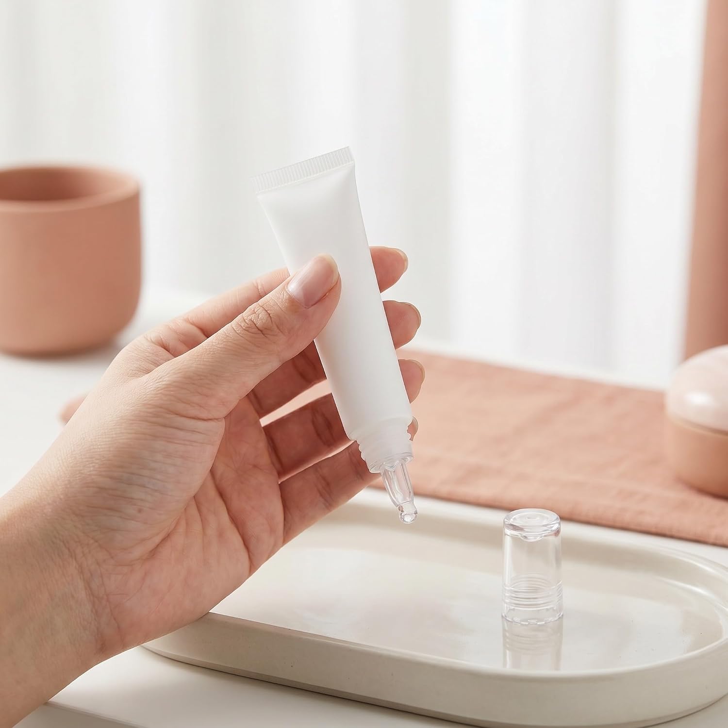 VICASKY 20pcs Soft Plastic Empty Eye Cream Squeeze Tubes 15ml 0.5oz Travel Serum Bottles with Ergonomic Shape for Minimizing Residues and Optimizing Use