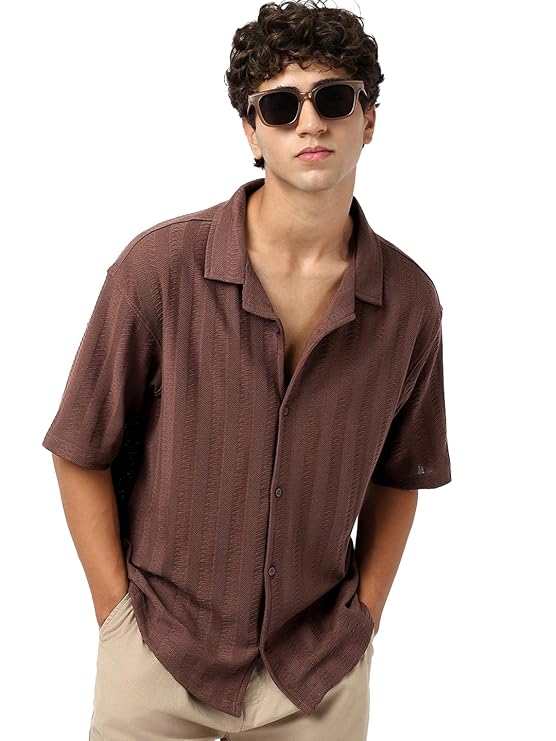 Bewakoof Men's Textured Oversized Fit Half Sleeve Resort Collar Jacquard Shirt