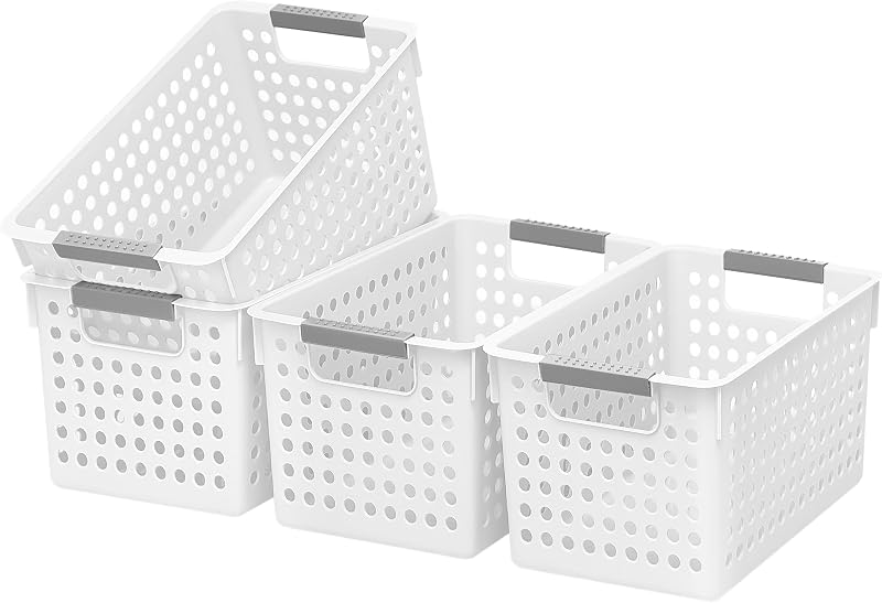 Soddeph Paquete de 4 cestas de almacenamiento de plástico con asas, pequeño contenedor organizador profundo con diseño hueco para mostrador inferior, estante, armario, cocina o baño (blanco, pequeño)