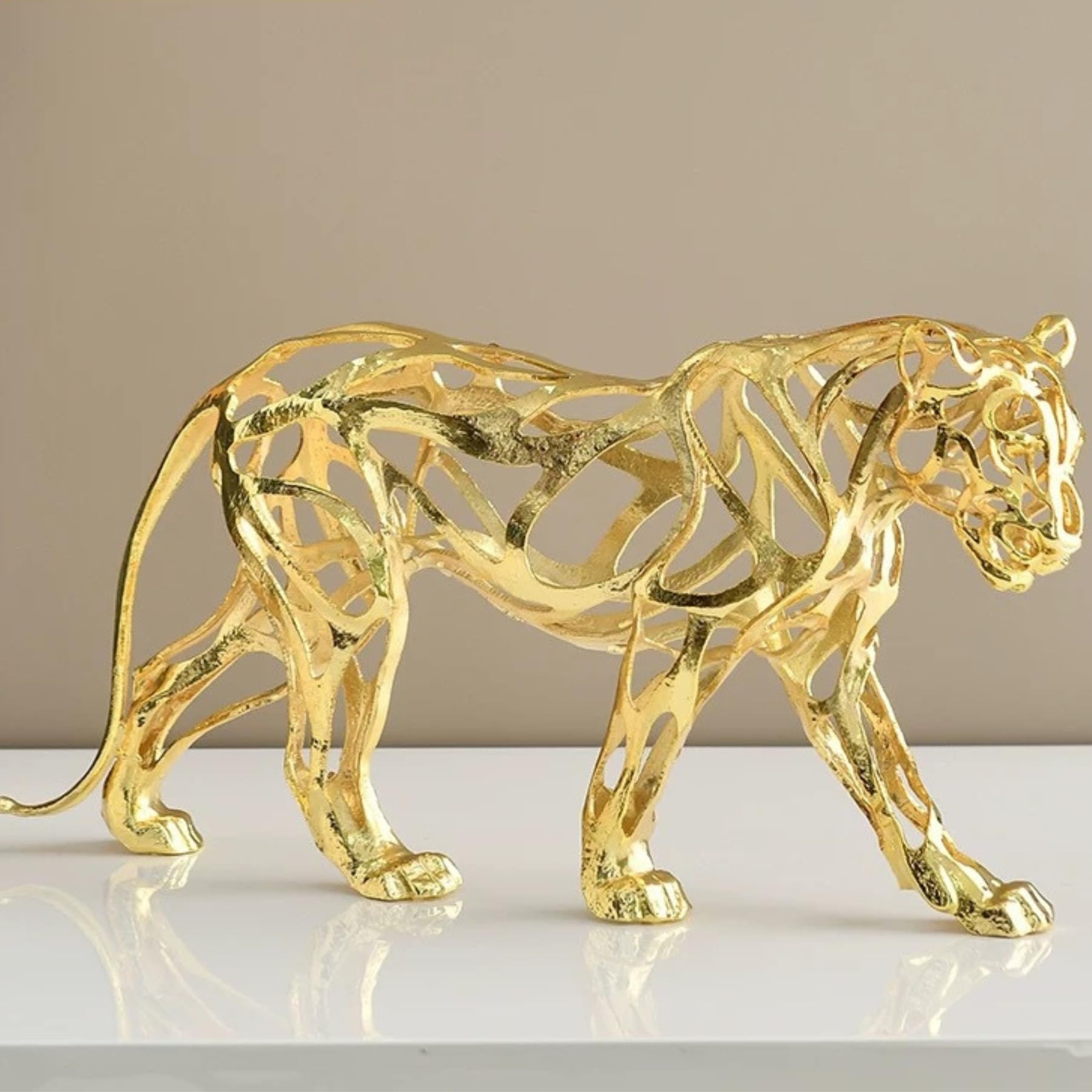 Aottsd Cheetah Gold Hollow Metal Animal Sculpture Modern Entryway Shelf Luxury Decor