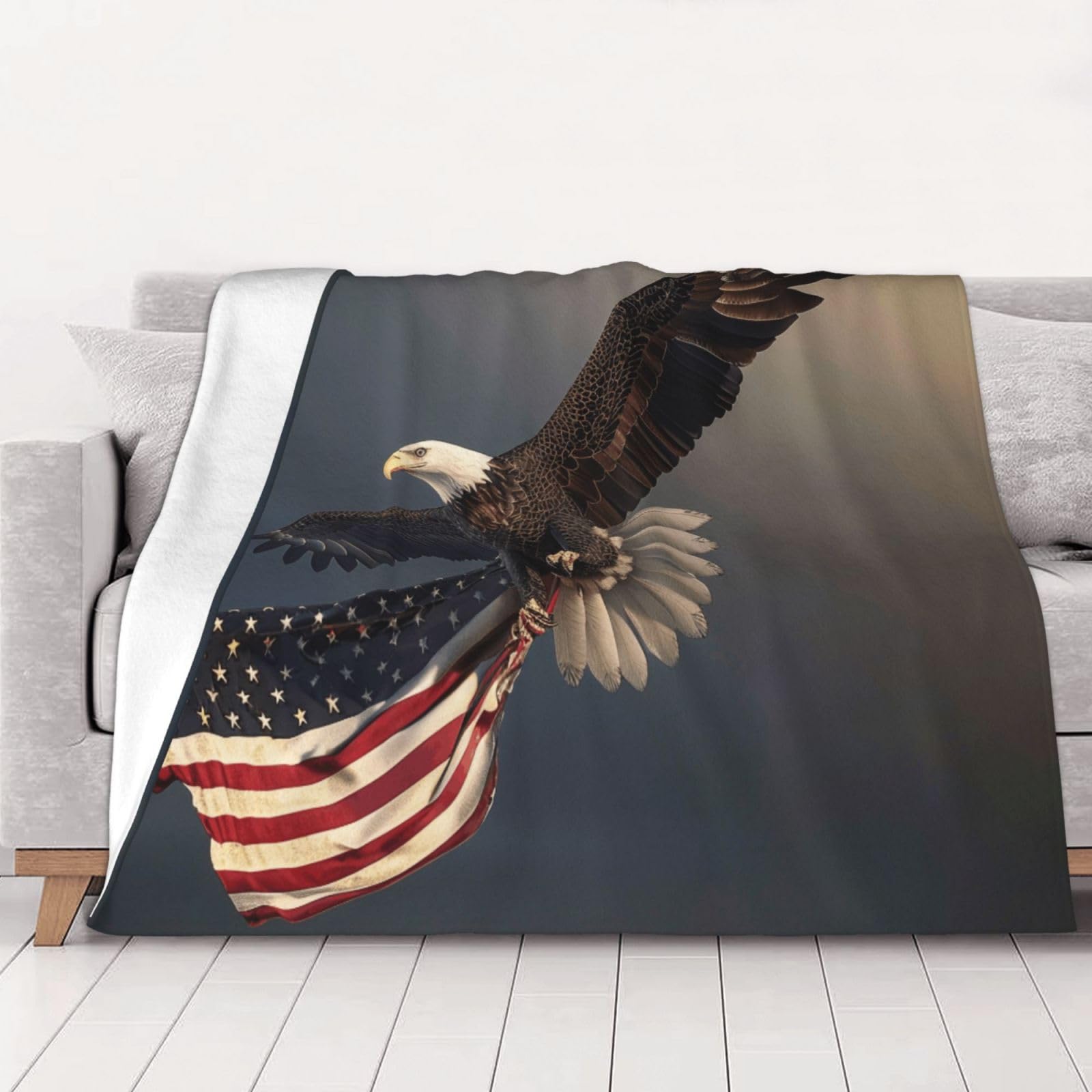AUBKFELD 3D Bald Eagle Flying with American Flag Printed Flannel Blanket 125x100 CM, Soft & Warm Throw Blanket for Sofa/Couch/Bed/Car, Gifts for Audlts Women Men
