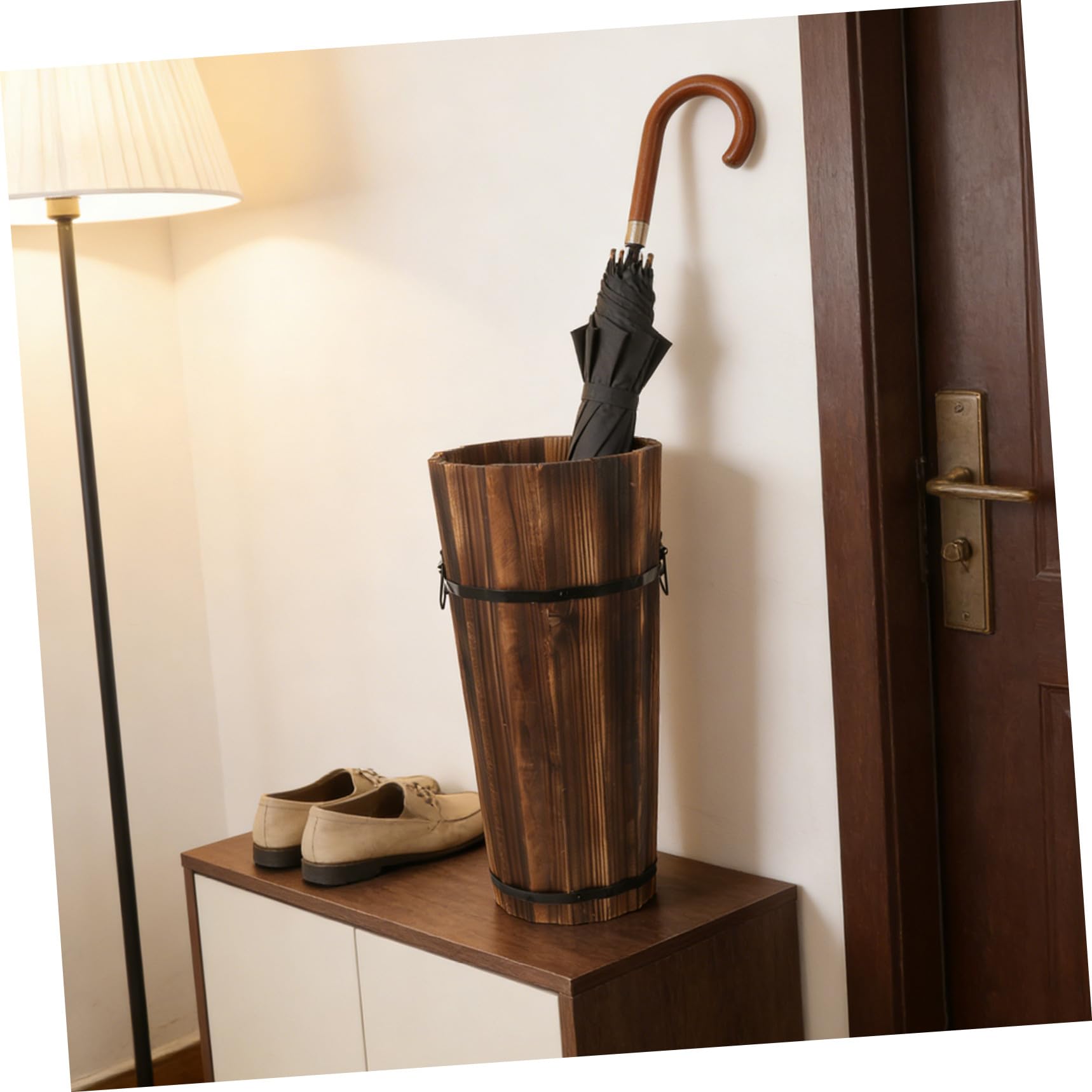 Amazon｜STOBAZA 屋内用傘立て 傘用のバケツ 傘収納ラック 木製 炭化