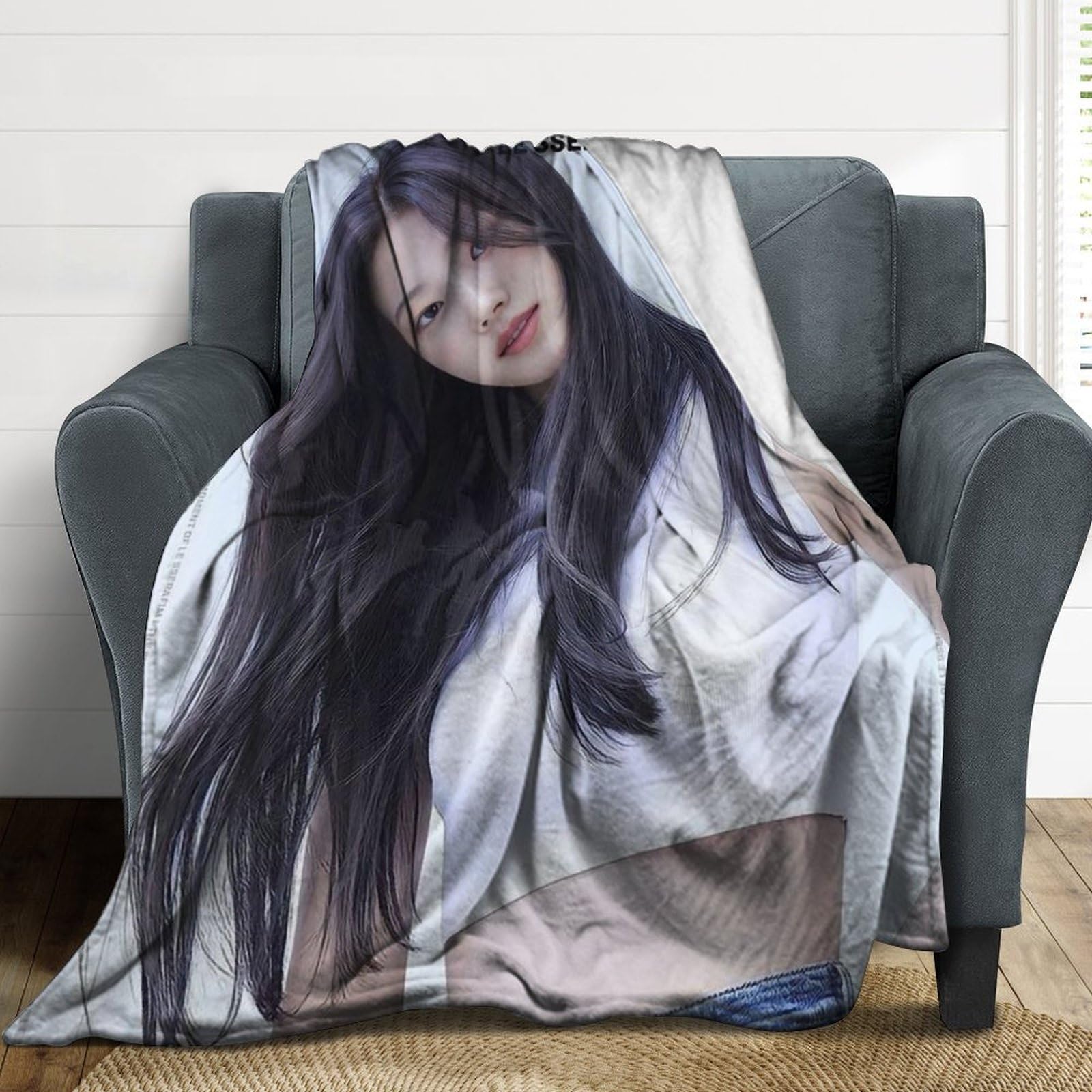 ルセラフィム　コラボ　ブランケット NEWS | LE SSERAFIM Japan official site